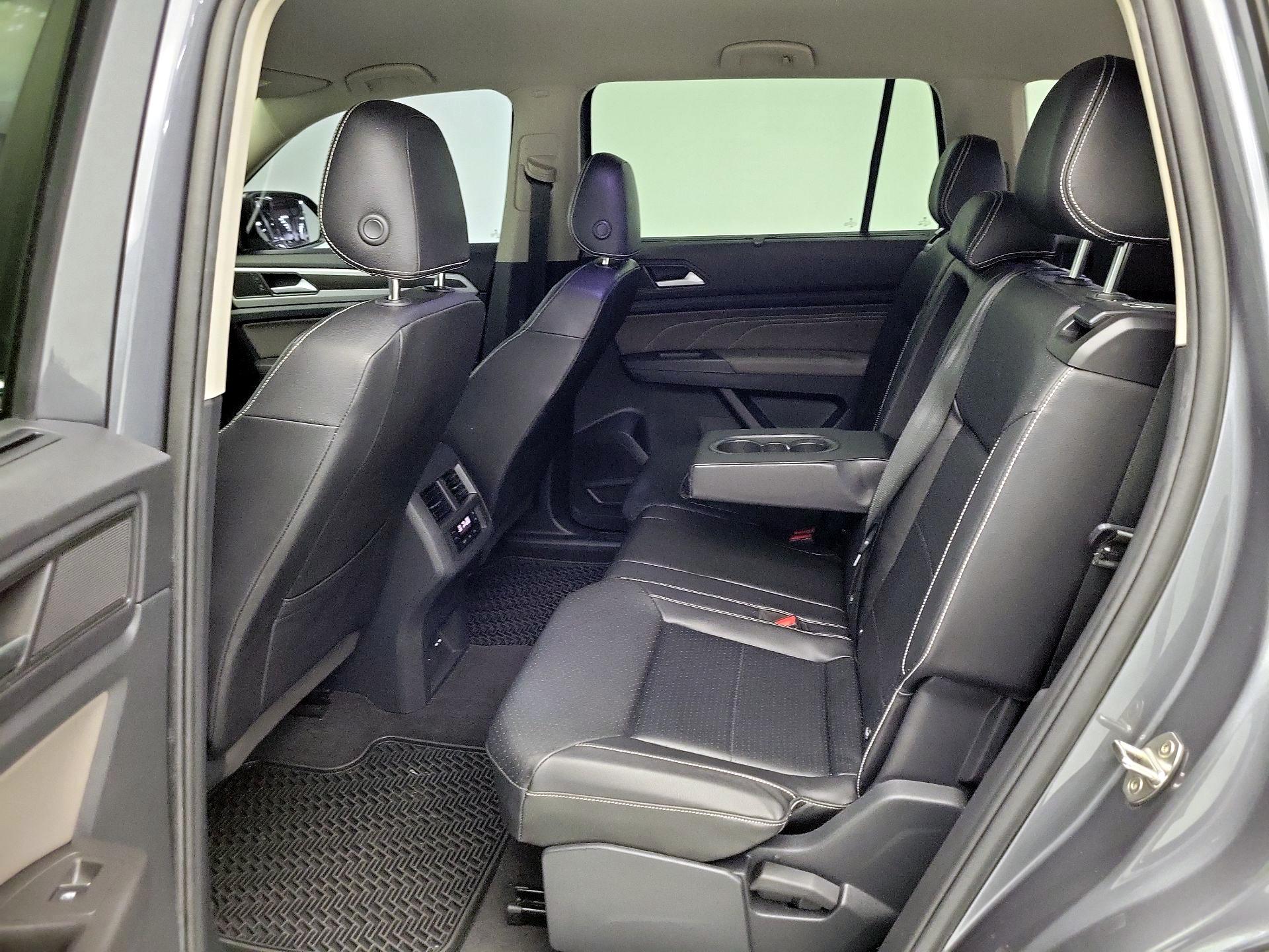 Thumbnail: 2023 Volkswagen Atlas - 19