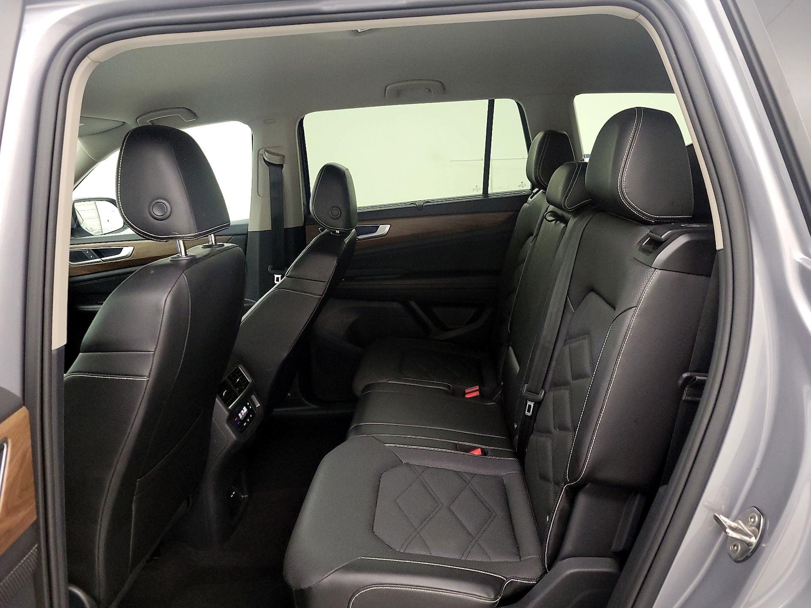 Rear Air Conditioning