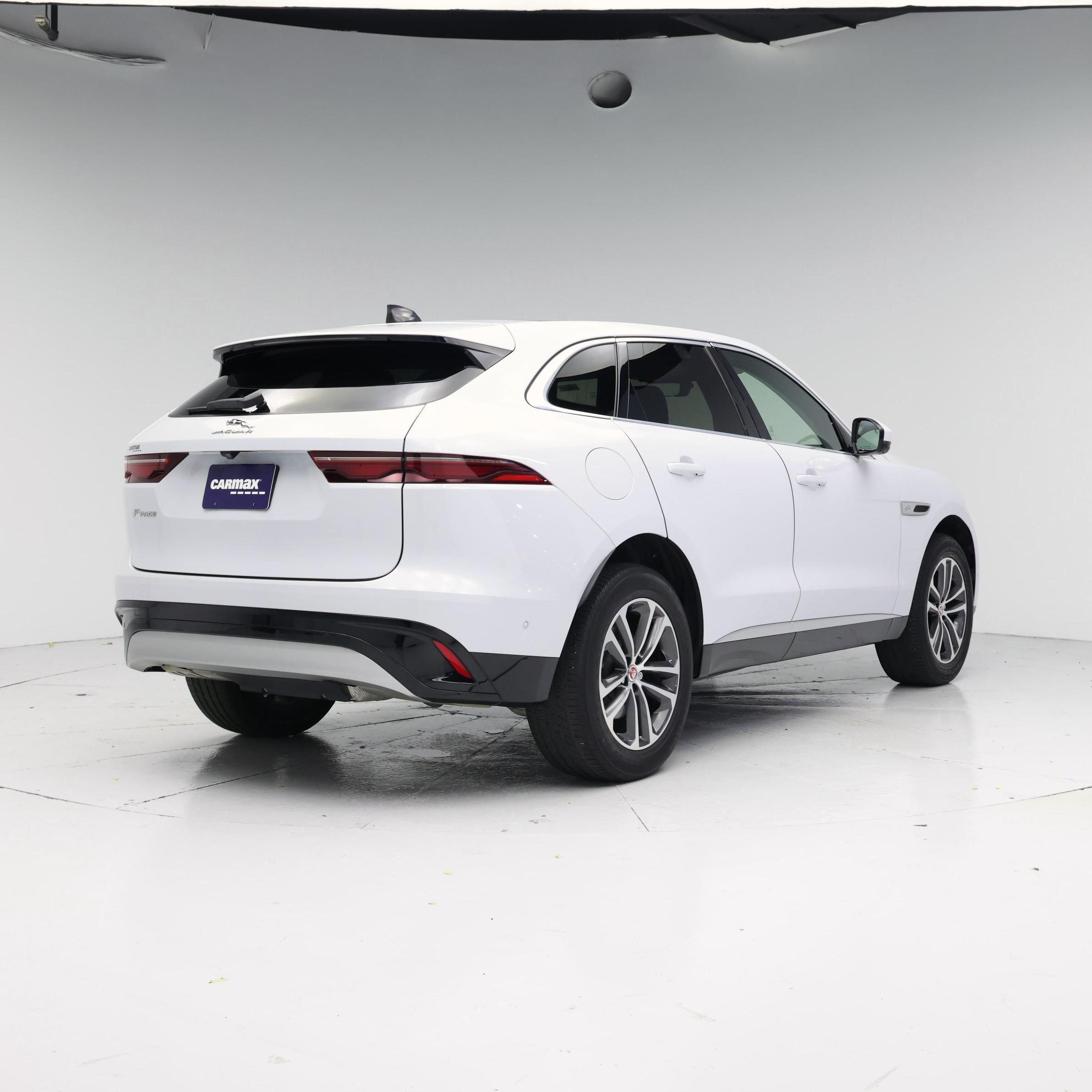 Thumbnail: 2021 Jaguar F-Pace - 8