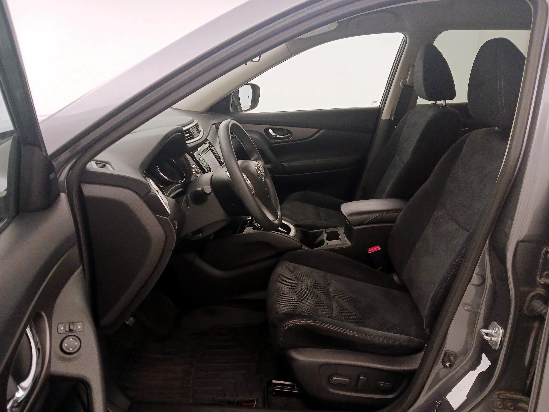 Thumbnail: 2014 Nissan Rogue - 11