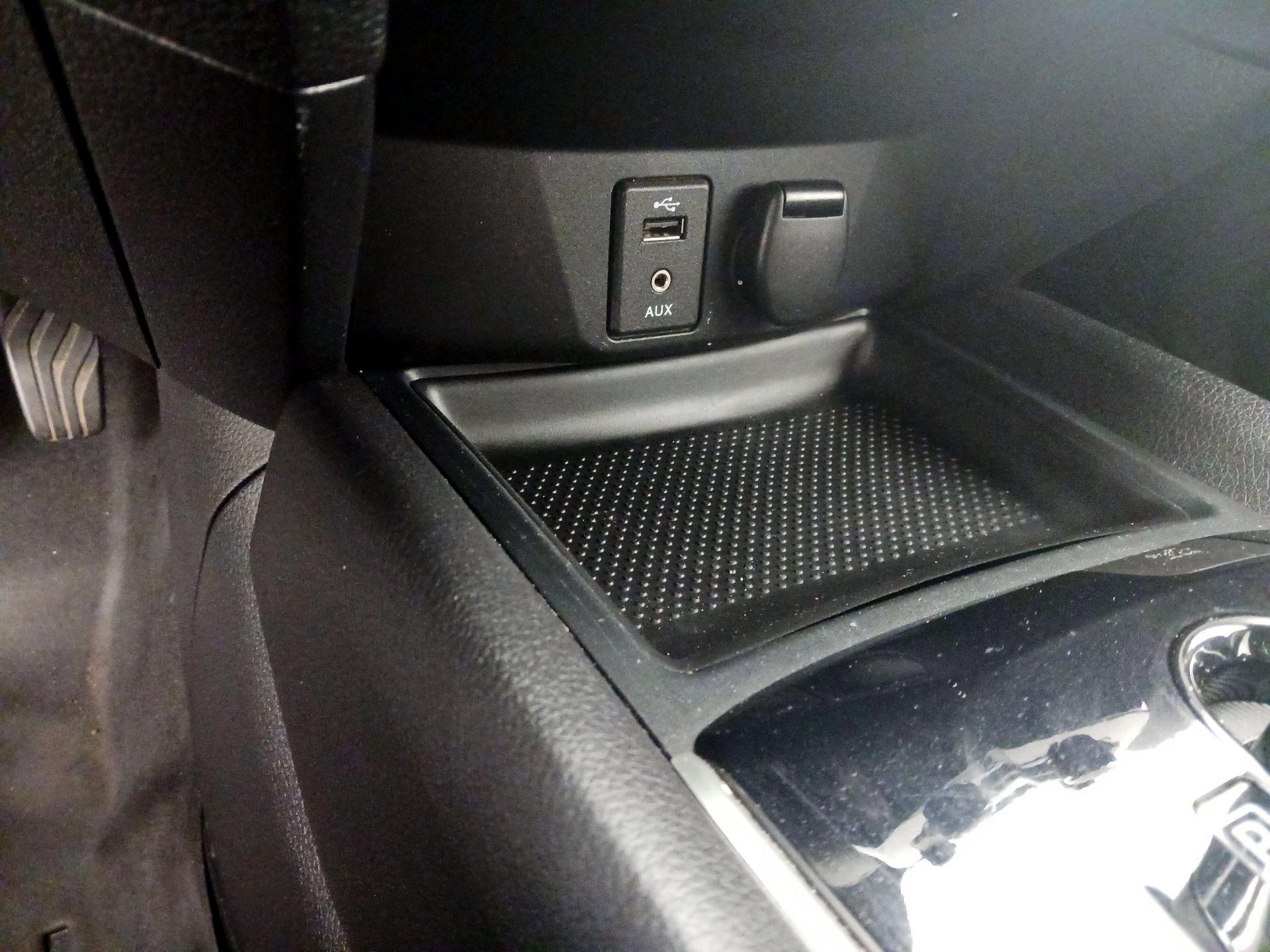 Thumbnail: 2014 Nissan Rogue - 19