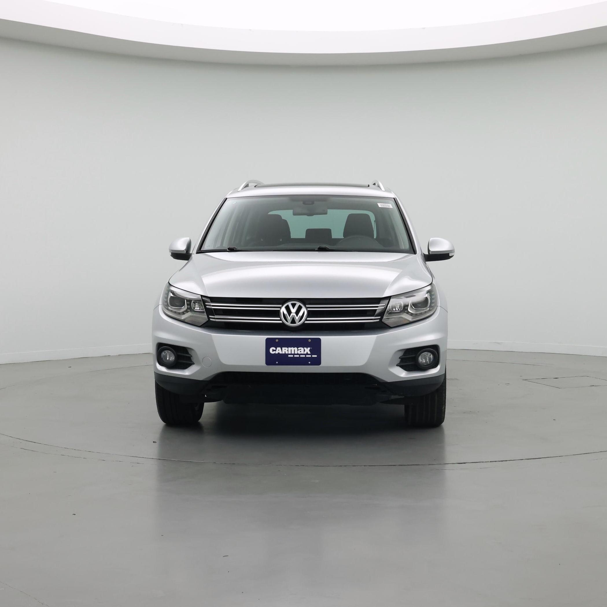 Thumbnail: 2016 Volkswagen Tiguan - 5
