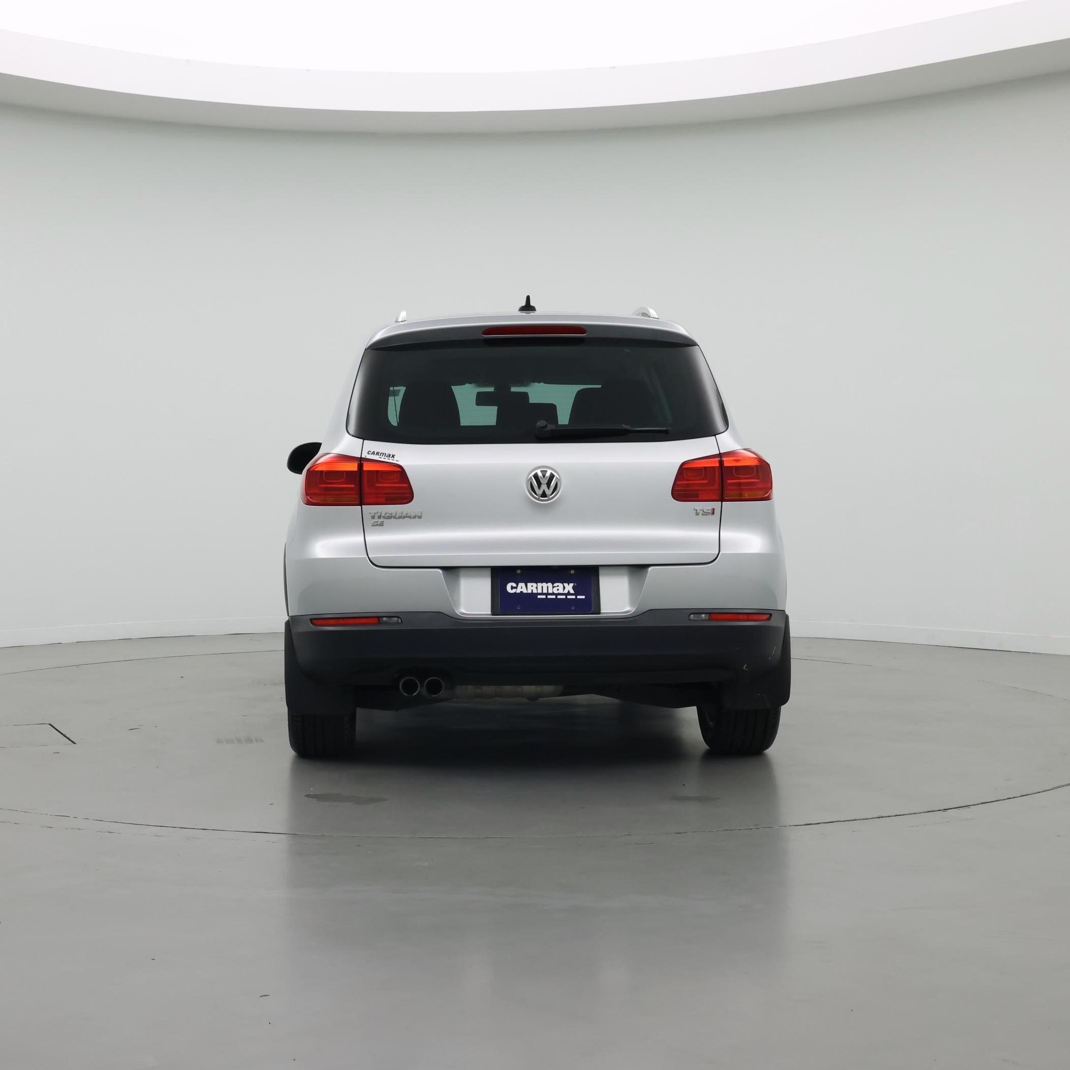 Thumbnail: 2016 Volkswagen Tiguan - 6