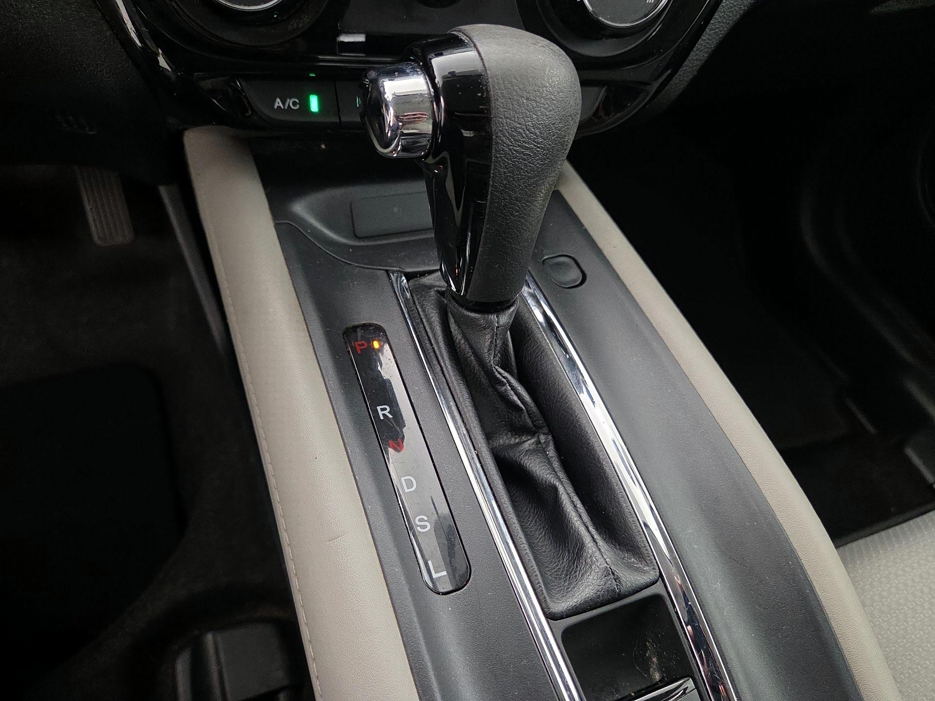 Thumbnail: 2020 Honda HR-V - 17