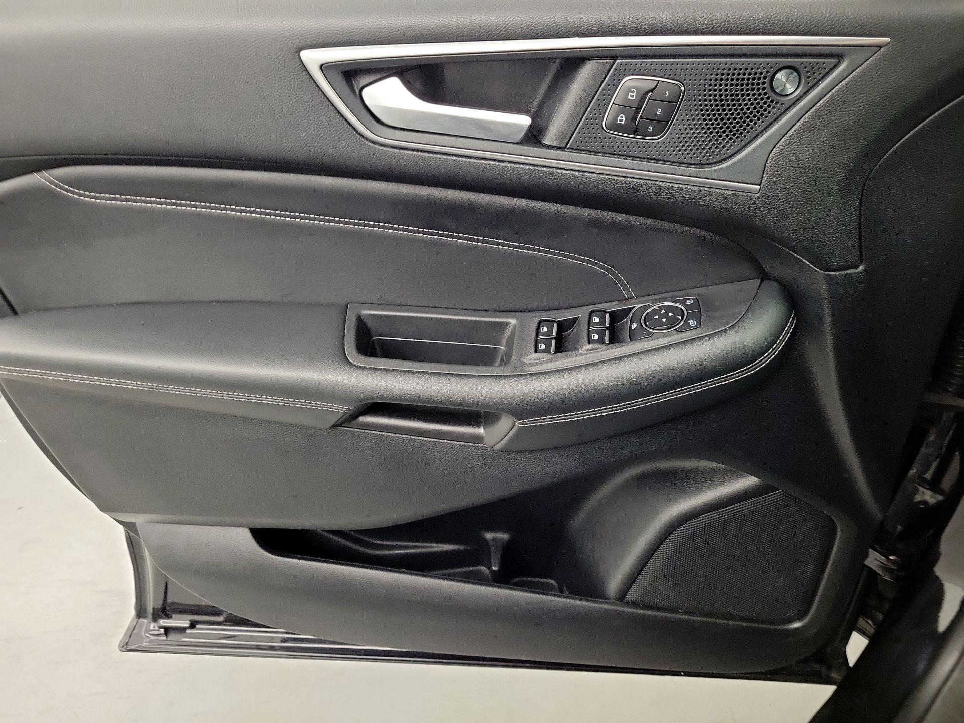 Thumbnail: 2024 Ford Edge - 12