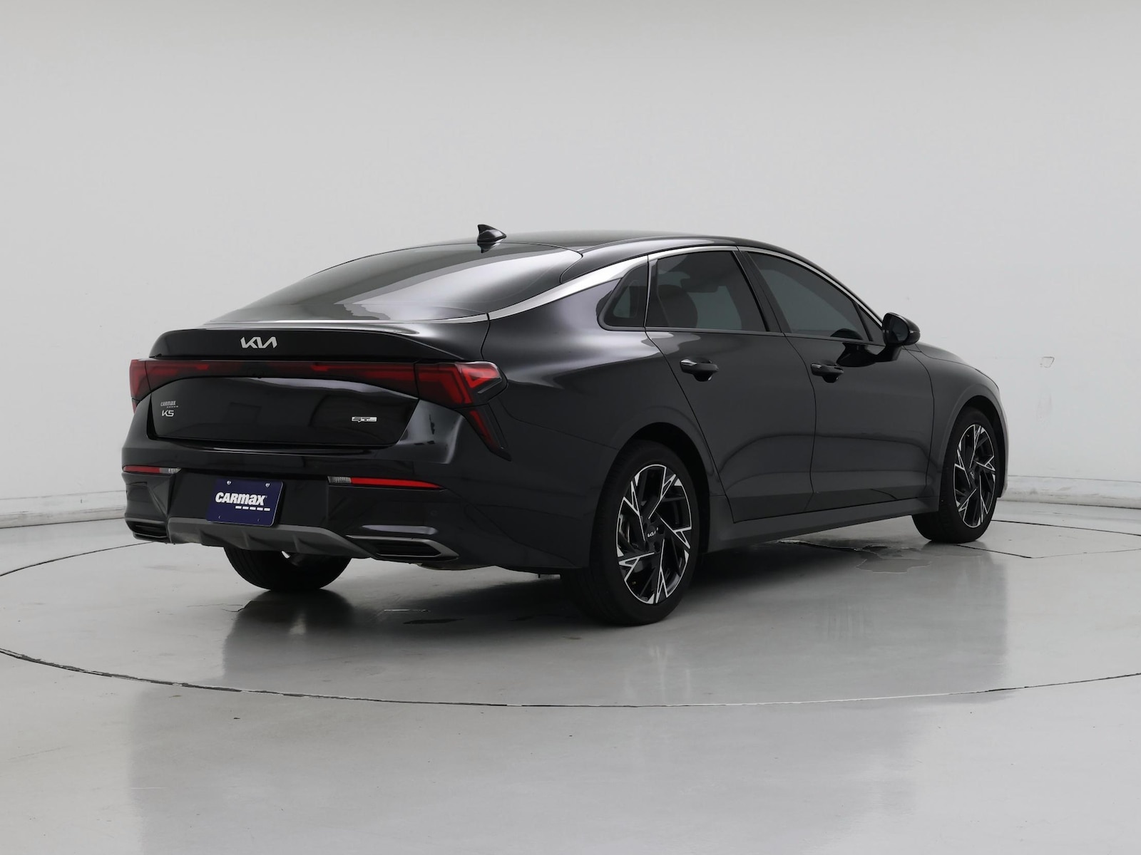 2025 Kia K5 GT-Line - Photo 9