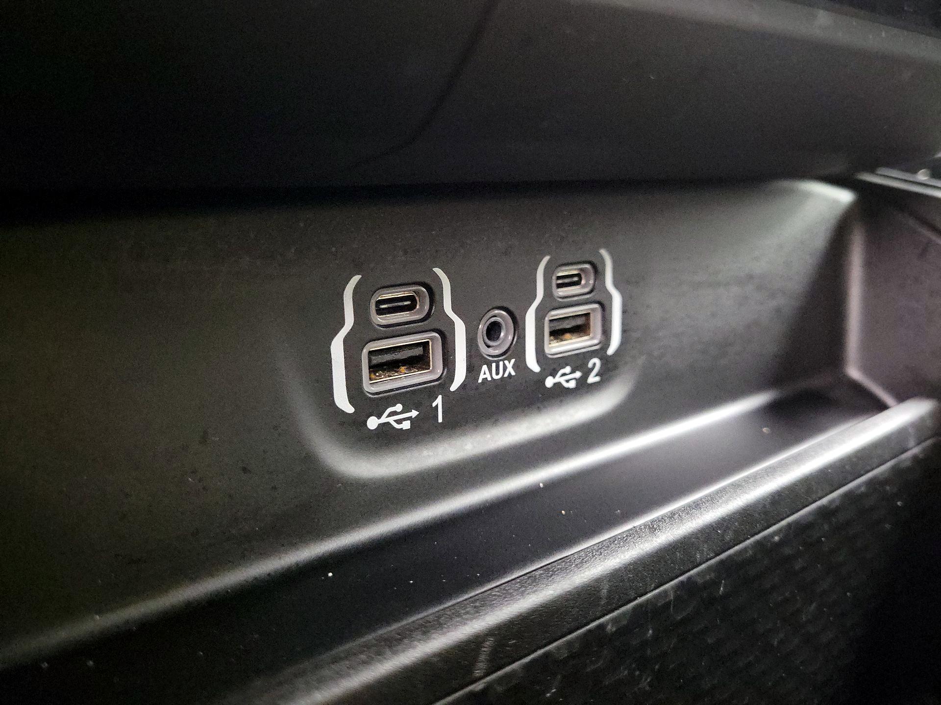 Thumbnail: 2024 RAM 1500 - 19