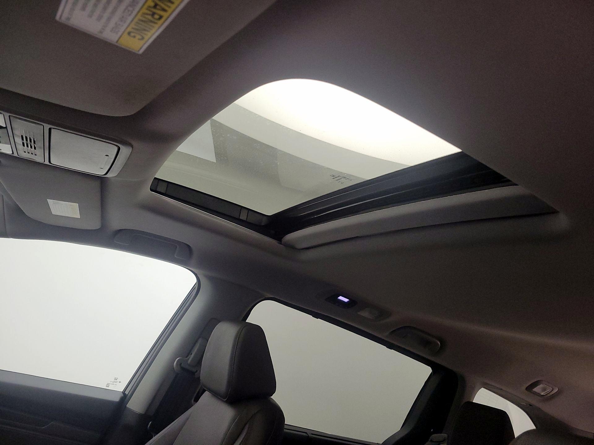 Thumbnail: 2020 Honda Odyssey - 18