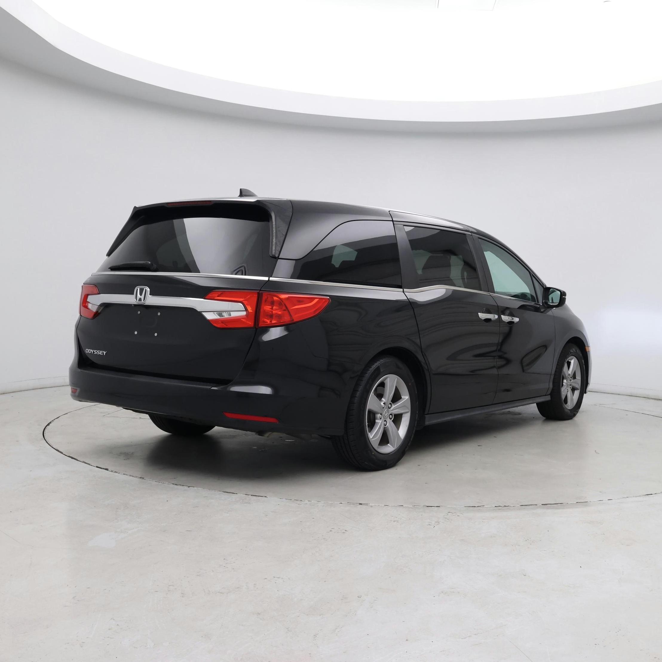 Thumbnail: 2020 Honda Odyssey - 8