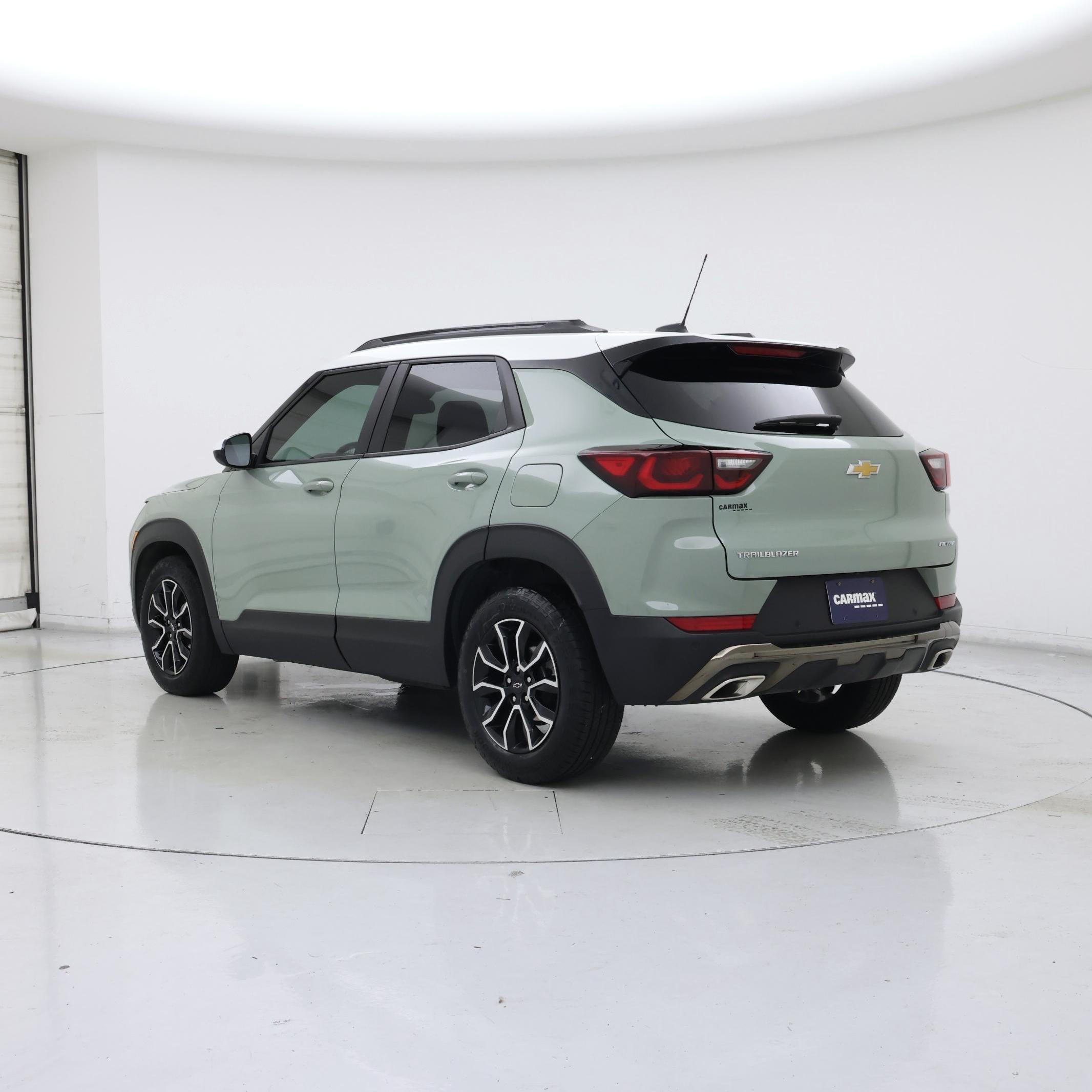 Thumbnail: 2025 Chevrolet TrailBlazer - 2
