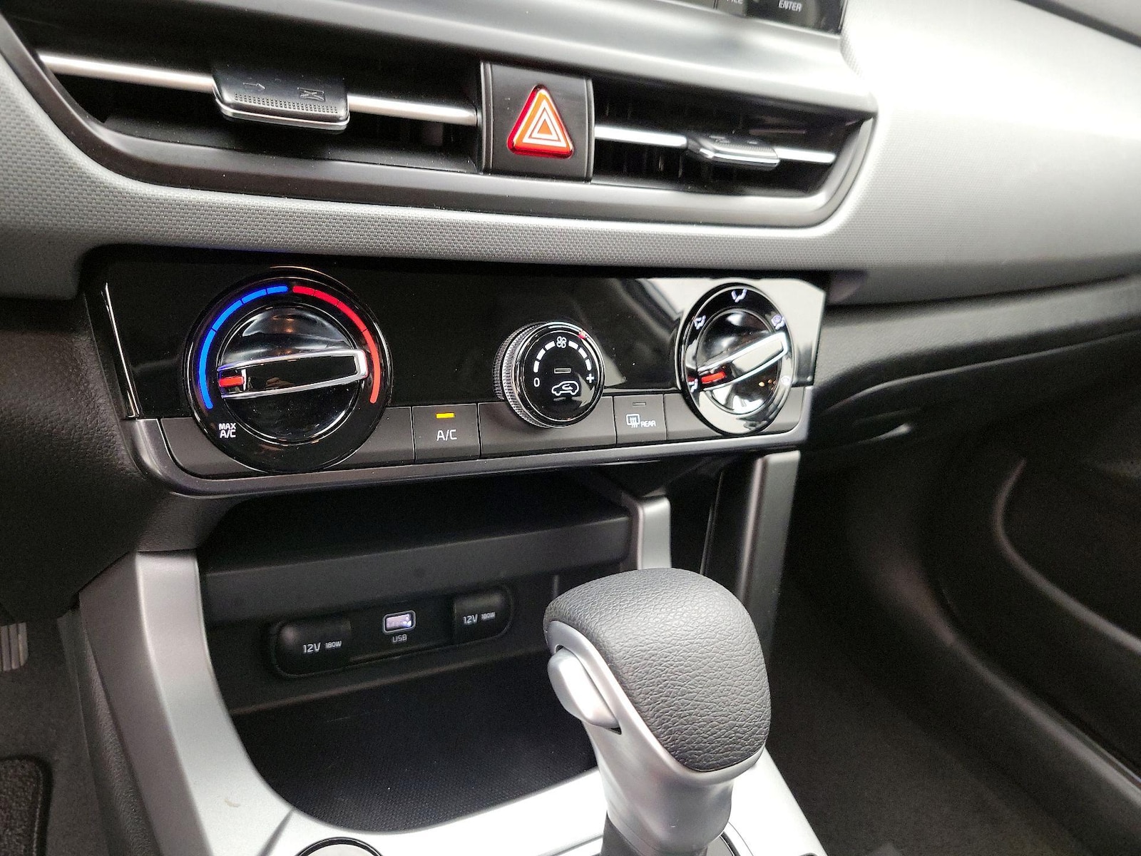 2026 Kia Seltos LX - Photo 17