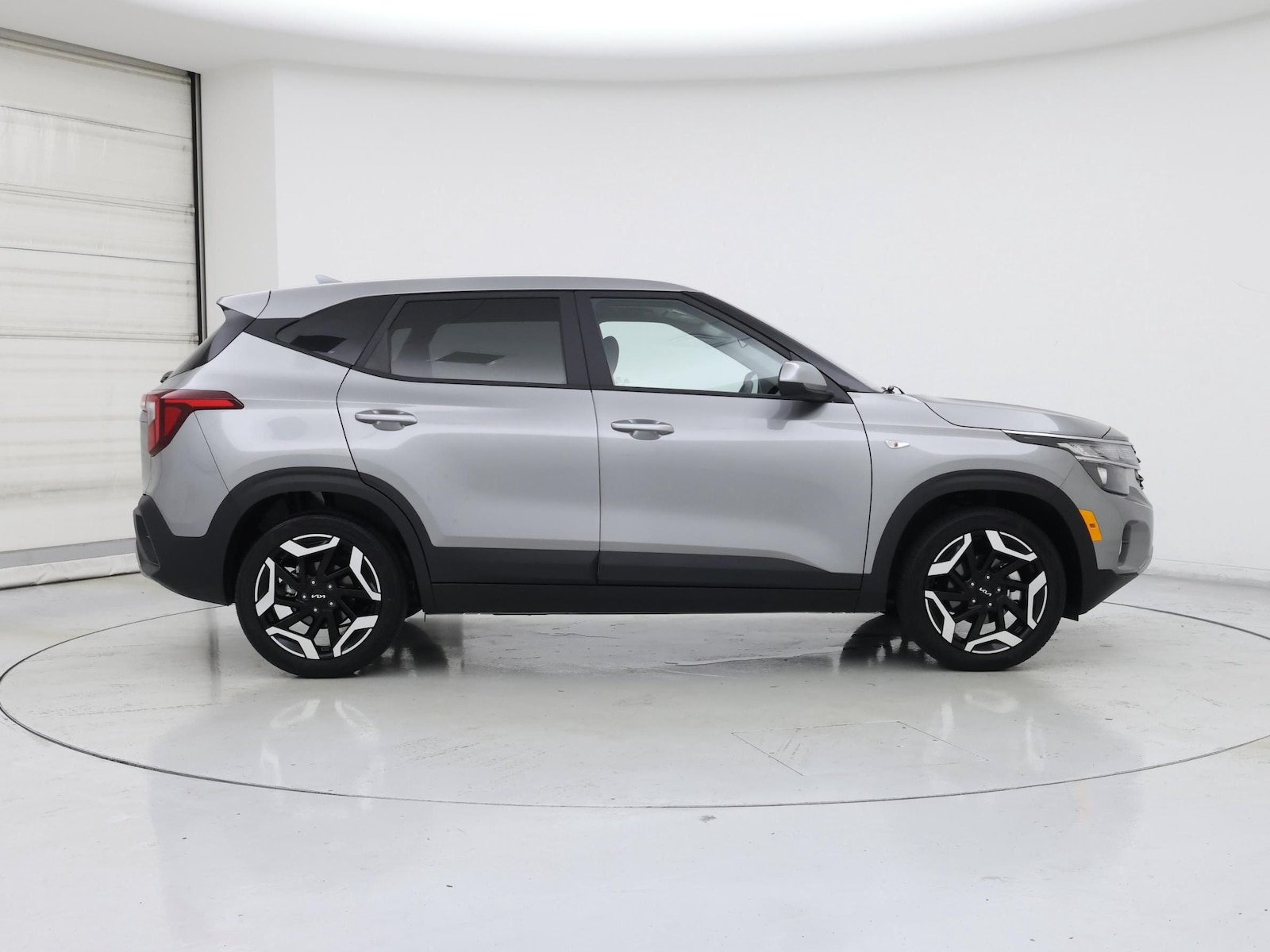 2026 Kia Seltos LX - Photo 8