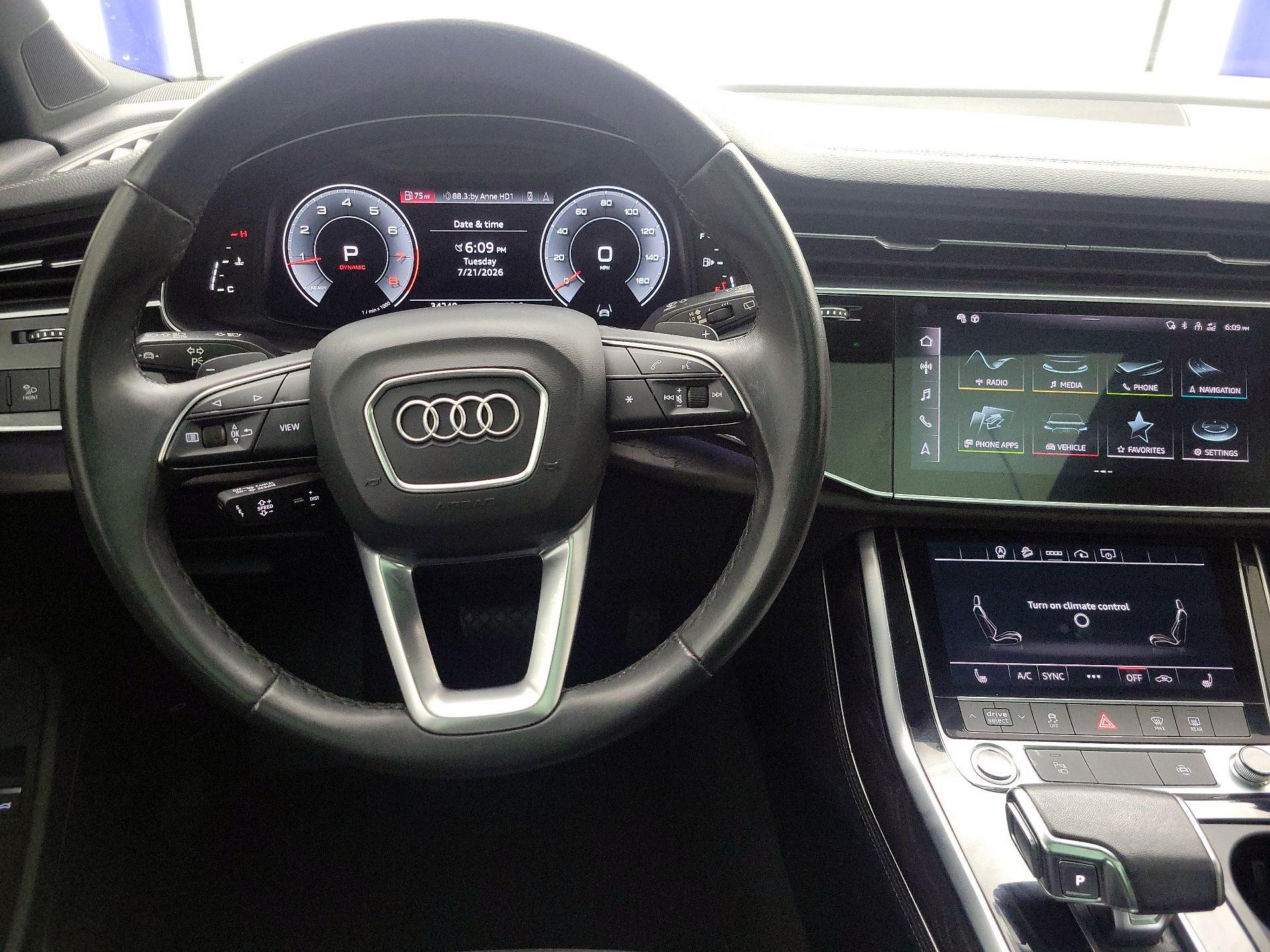 Thumbnail: 2023 Audi Q7 - 10
