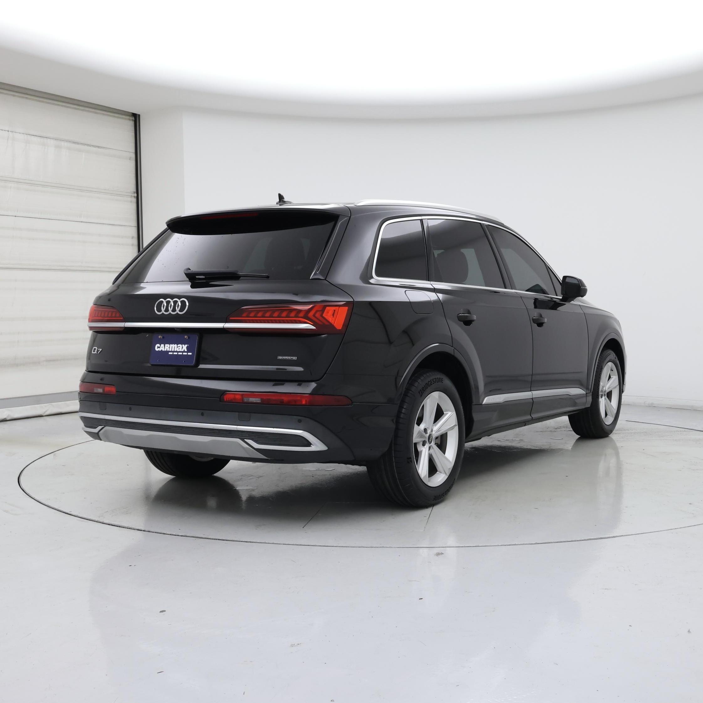 Thumbnail: 2023 Audi Q7 - 8