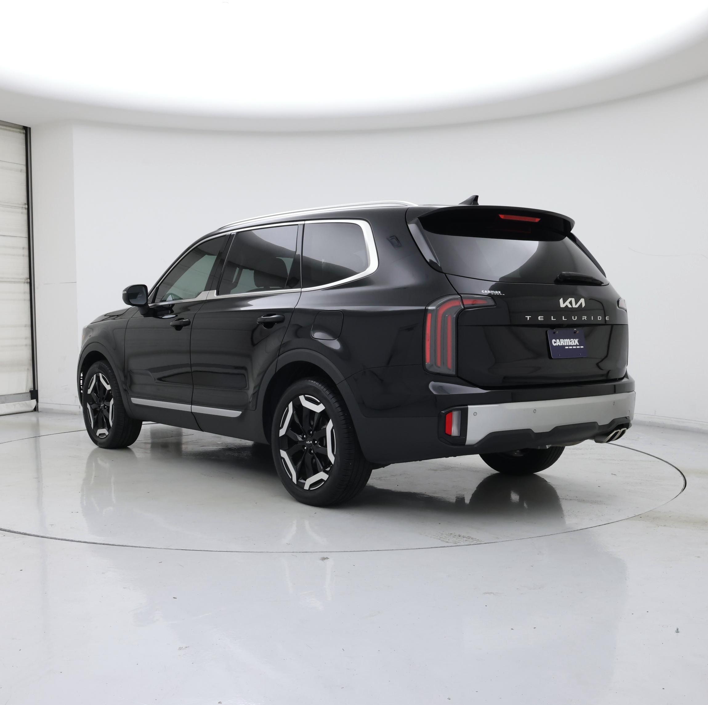 Thumbnail: 2023 Kia Telluride - 2