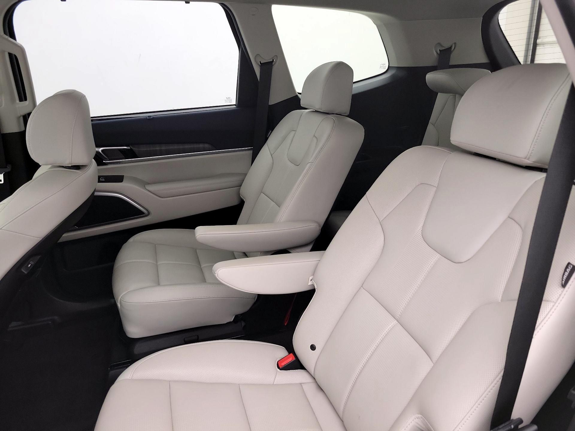 Thumbnail: 2023 Kia Telluride - 20