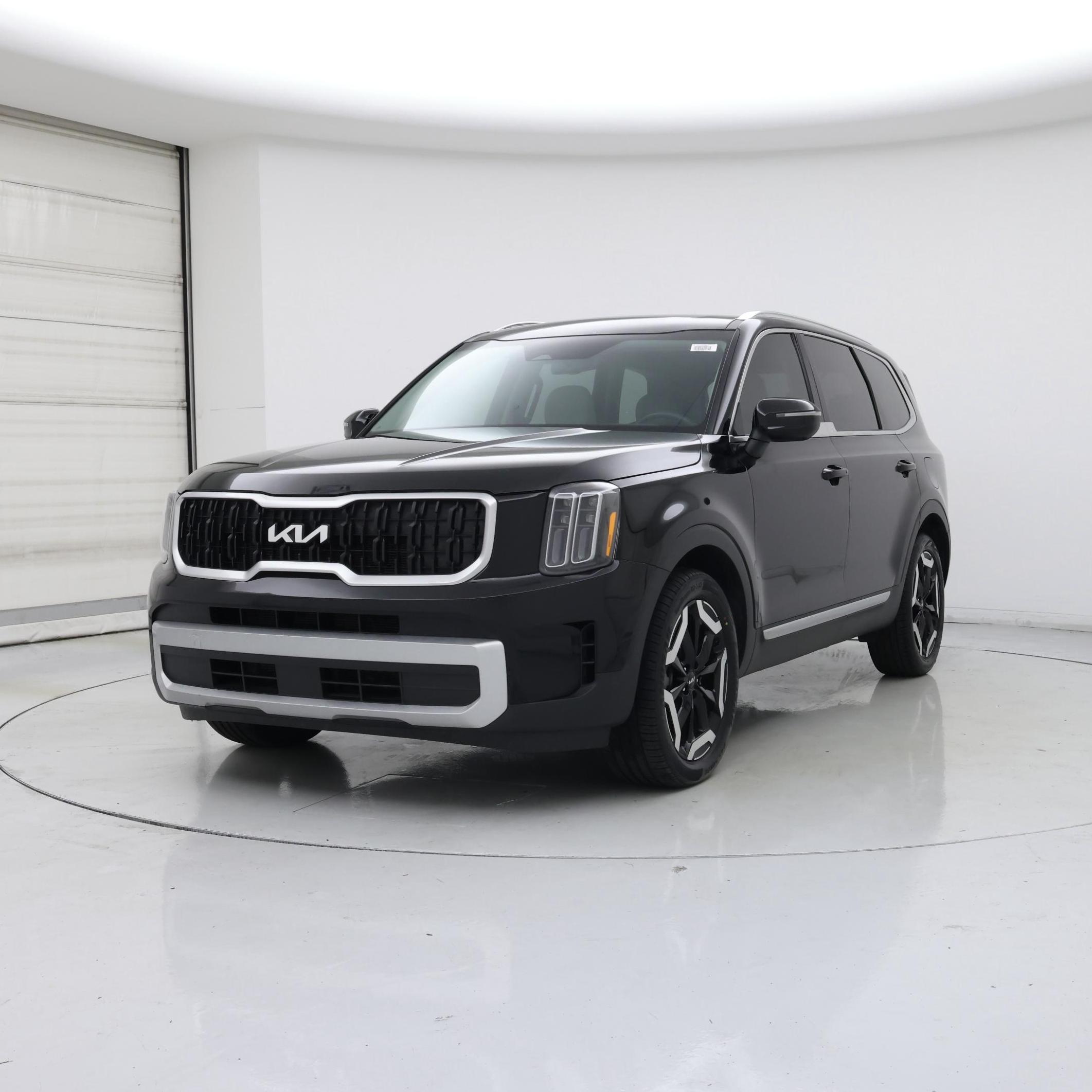 Thumbnail: 2023 Kia Telluride - 4