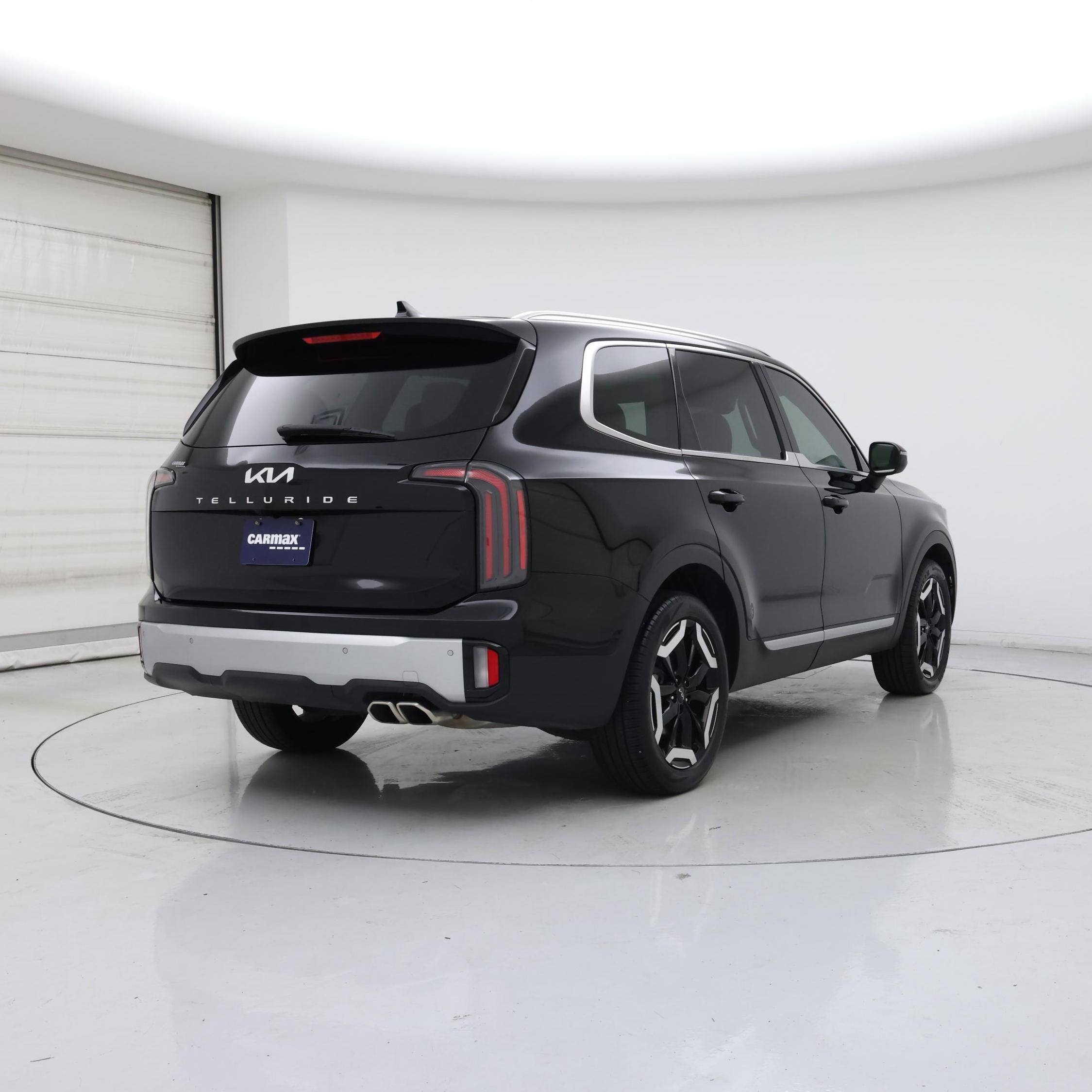 Thumbnail: 2023 Kia Telluride - 8