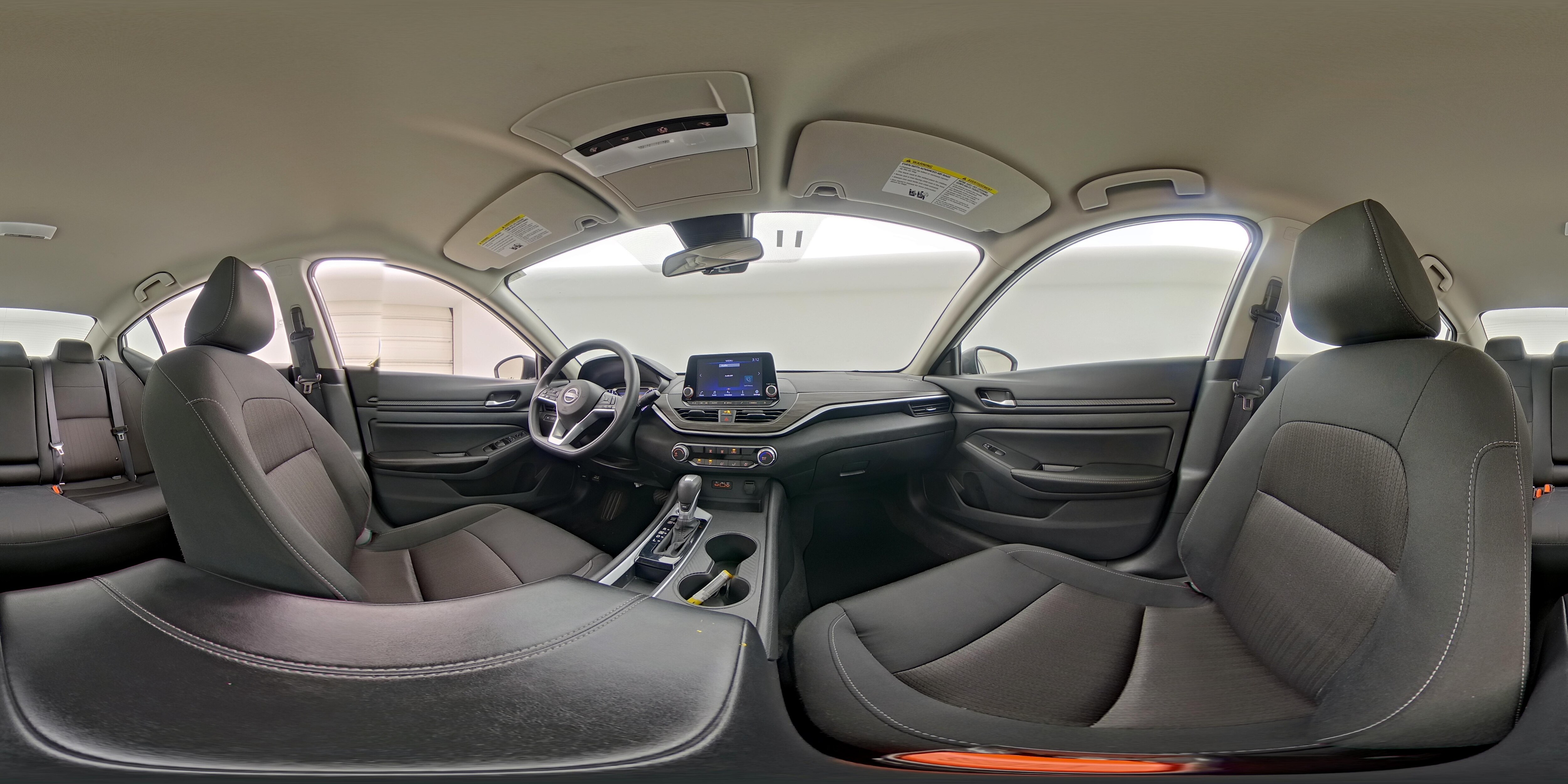 2025 Nissan Altima SV - Photo 24