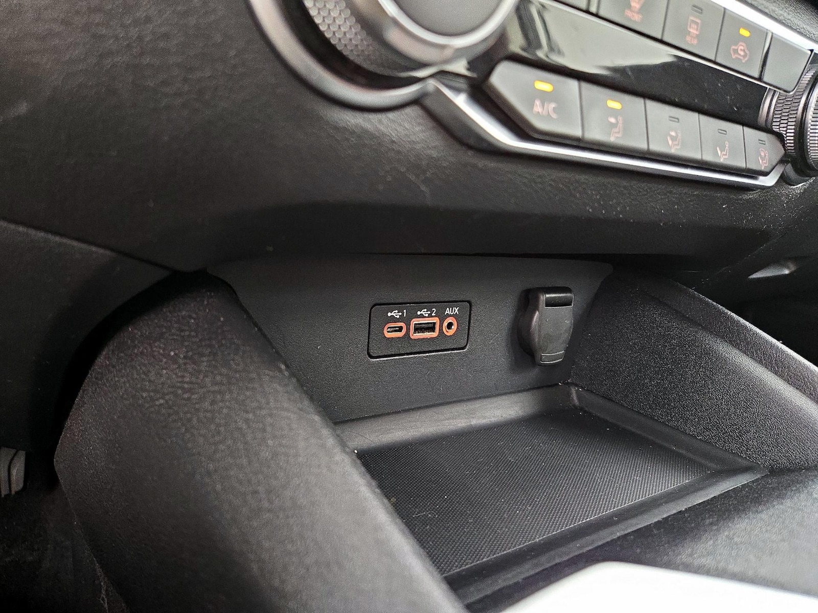 2025 Nissan Altima SV - Photo 19