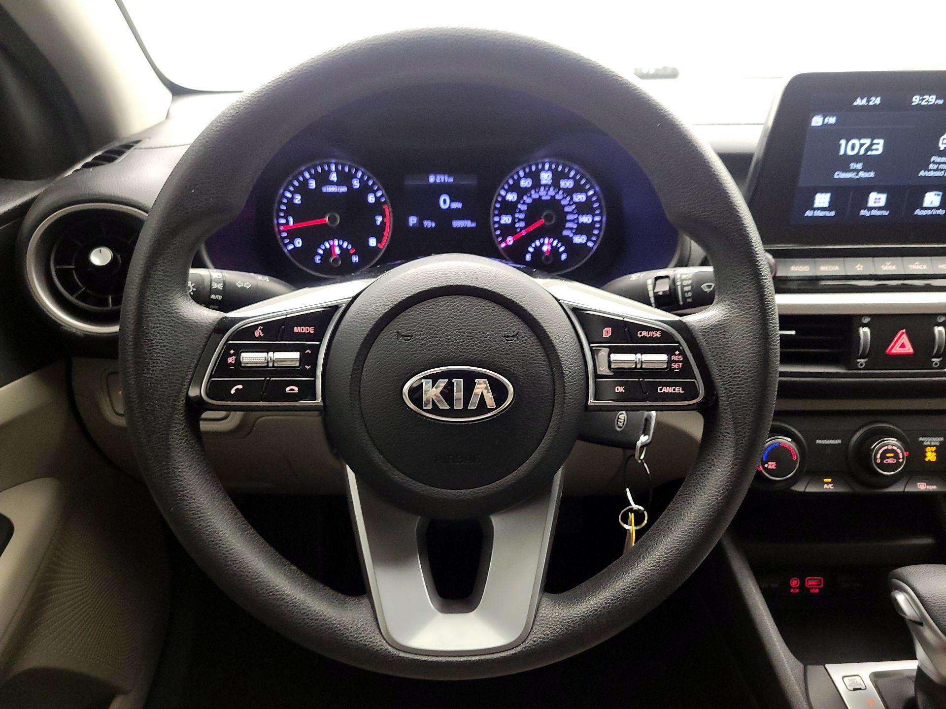 Thumbnail: 2021 Kia Forte - 10