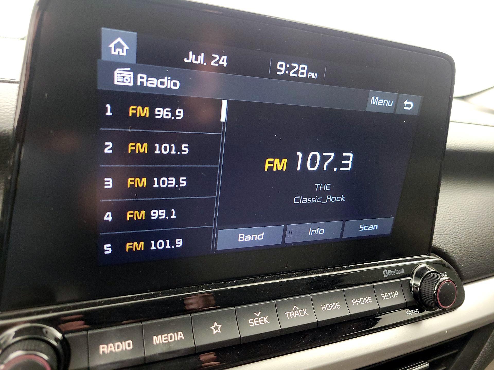 Thumbnail: 2021 Kia Forte - 15