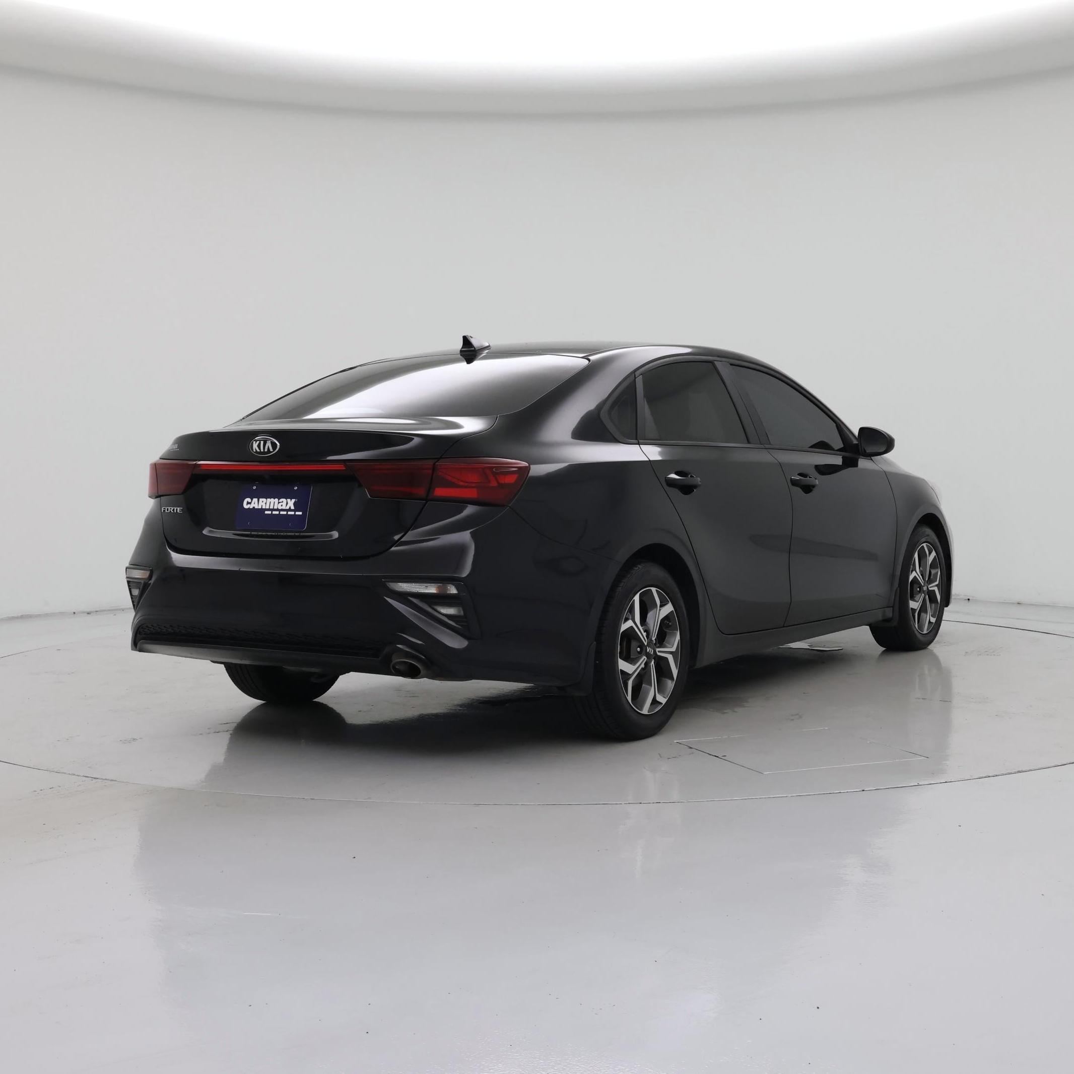 Thumbnail: 2021 Kia Forte - 8