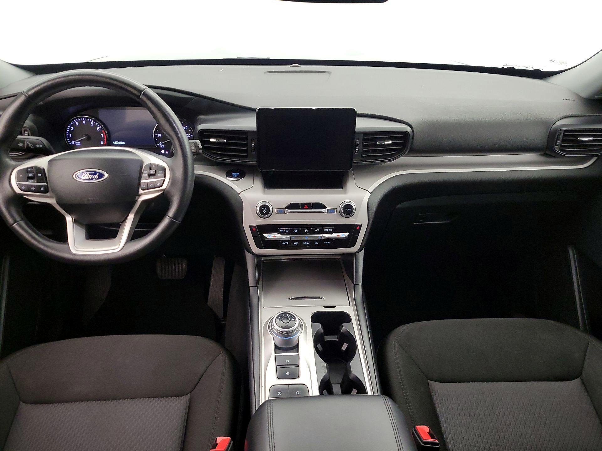 Thumbnail: 2024 Ford Explorer - 9