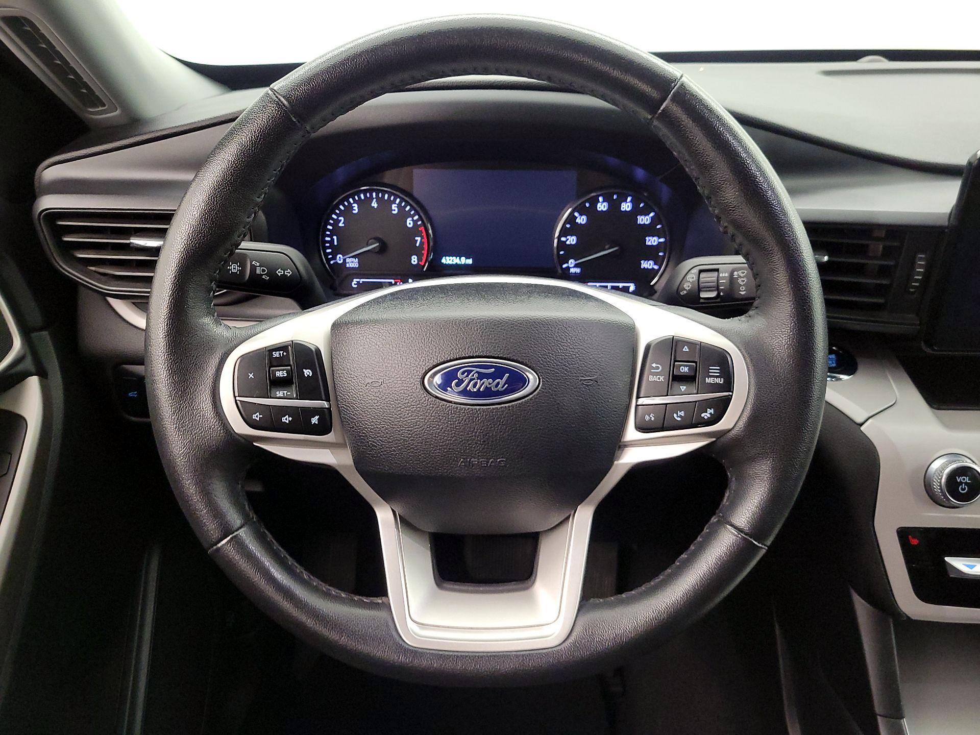 Thumbnail: 2024 Ford Explorer - 10