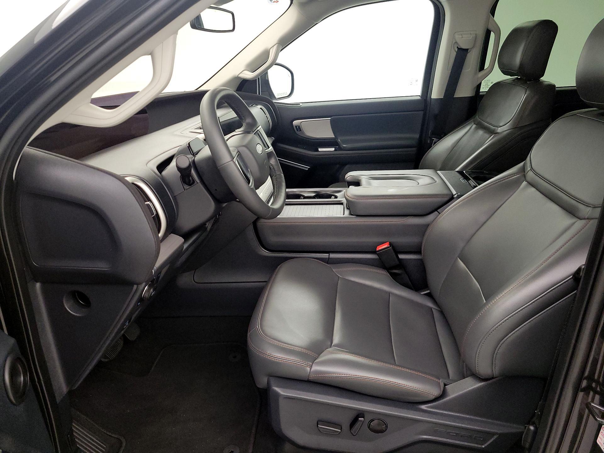 Thumbnail: 2025 Ford Expedition - 11