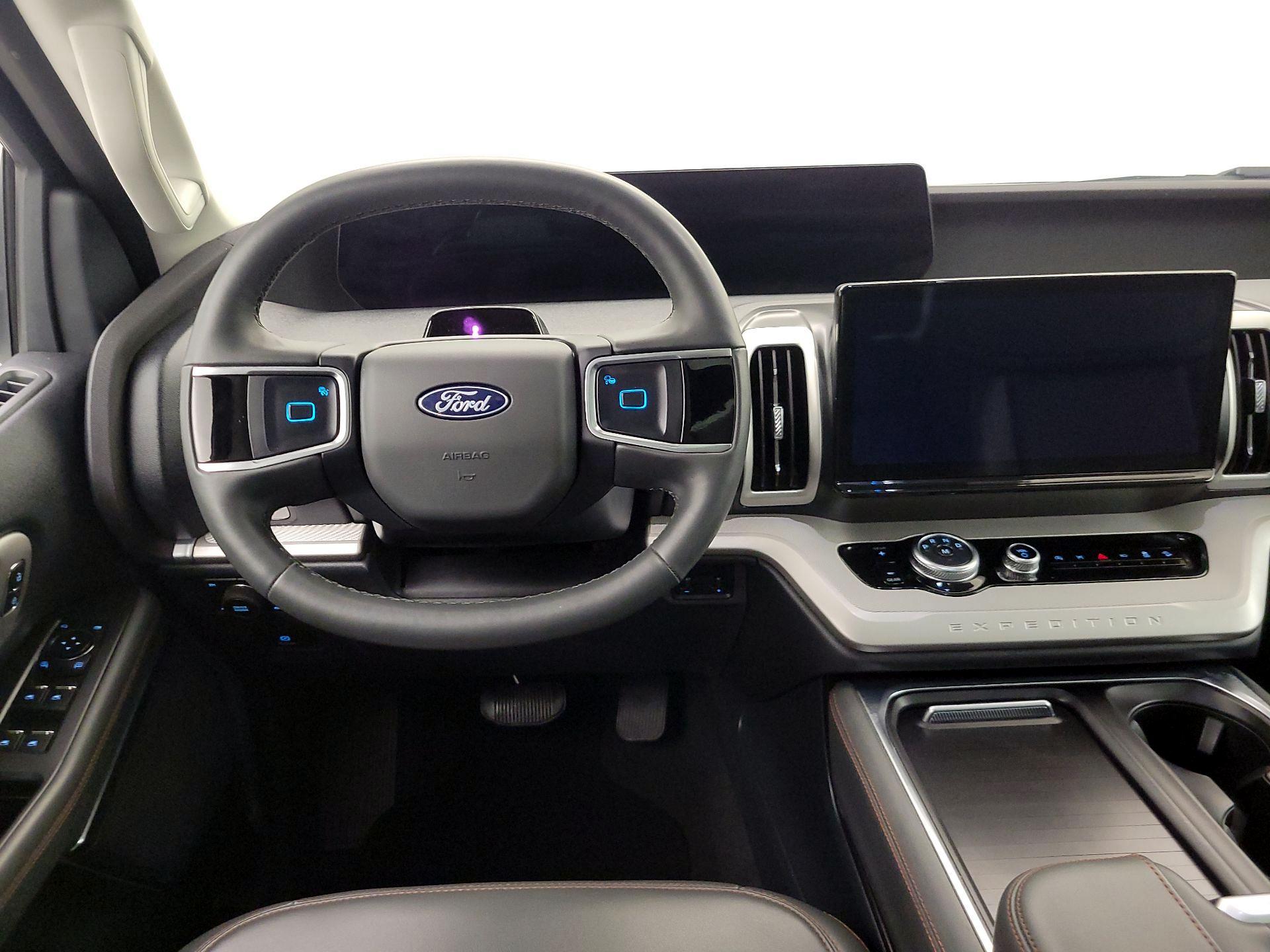 Thumbnail: 2025 Ford Expedition MAX - 10