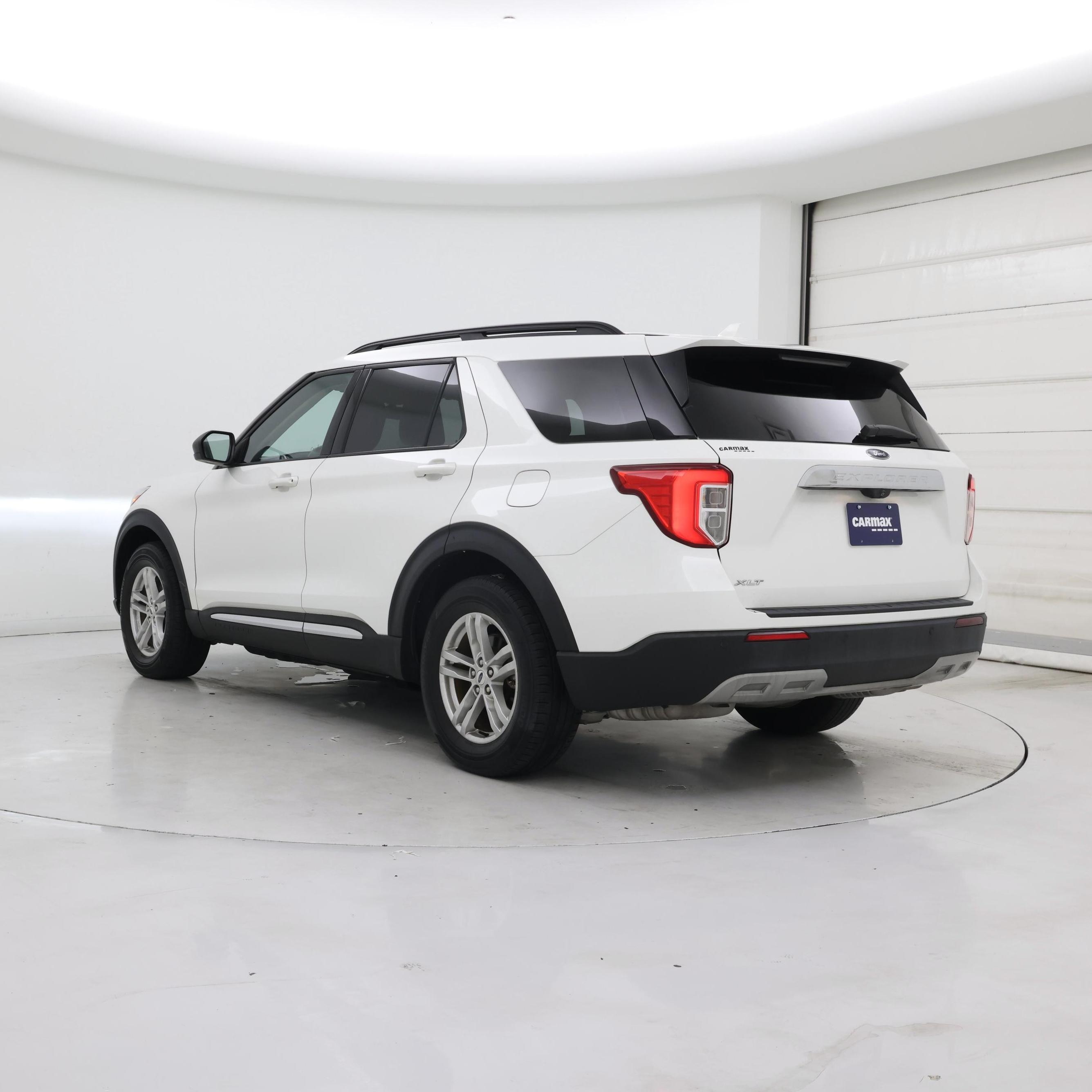 Thumbnail: 2022 Ford Explorer - 2
