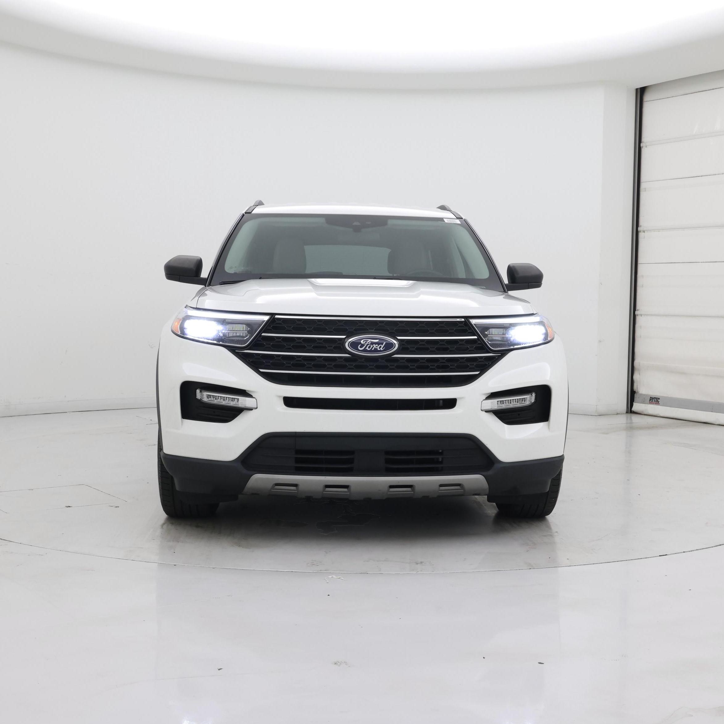 Thumbnail: 2022 Ford Explorer - 5