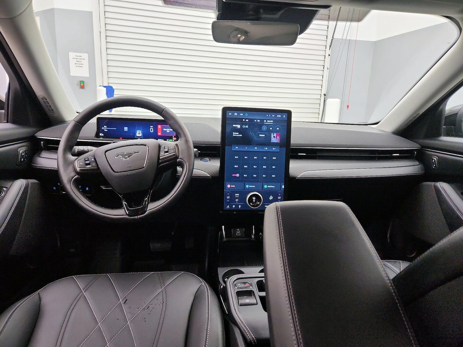 2025 Ford Mustang Mach-E Select AWD - Photo 10