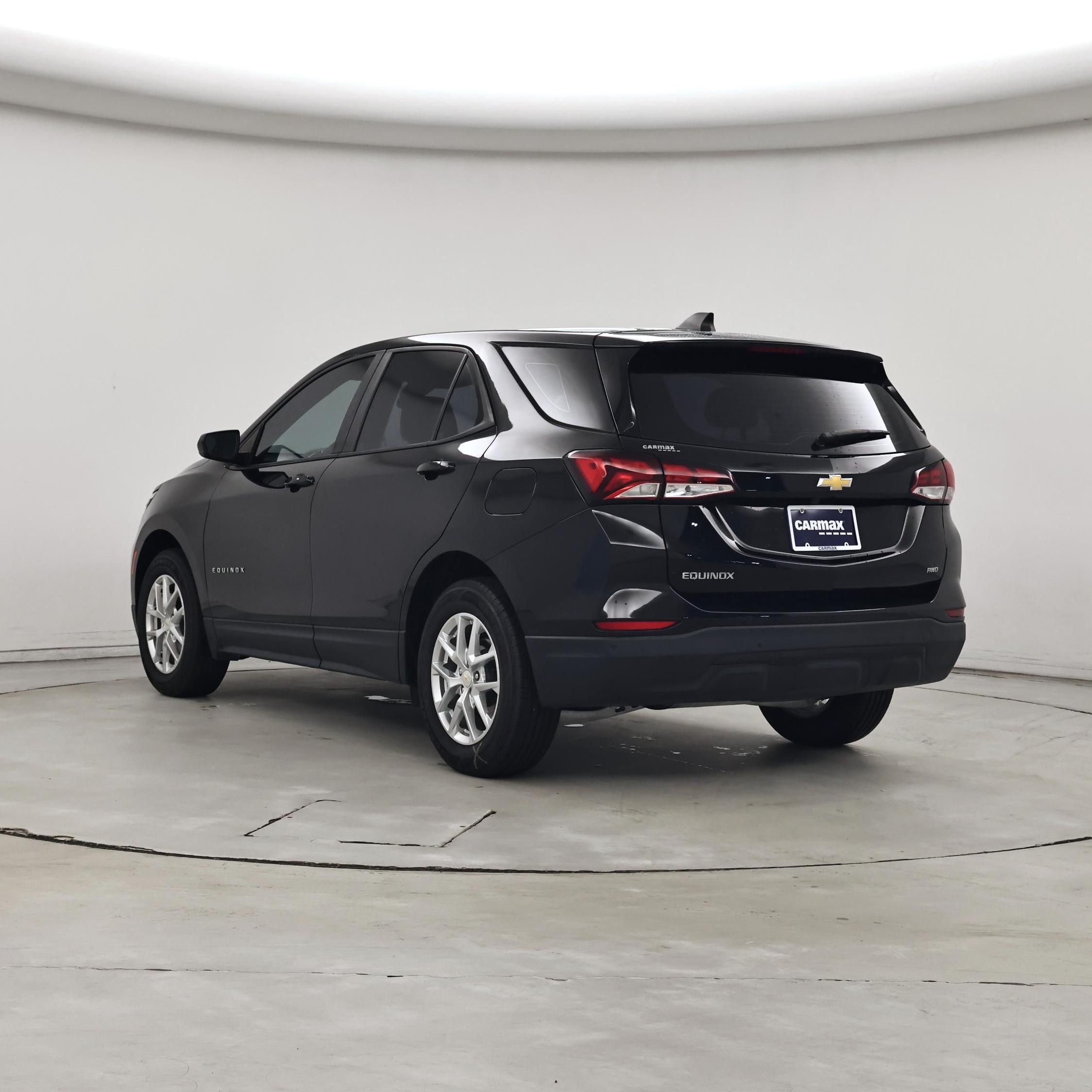 Thumbnail: 2022 Chevrolet Equinox - 2