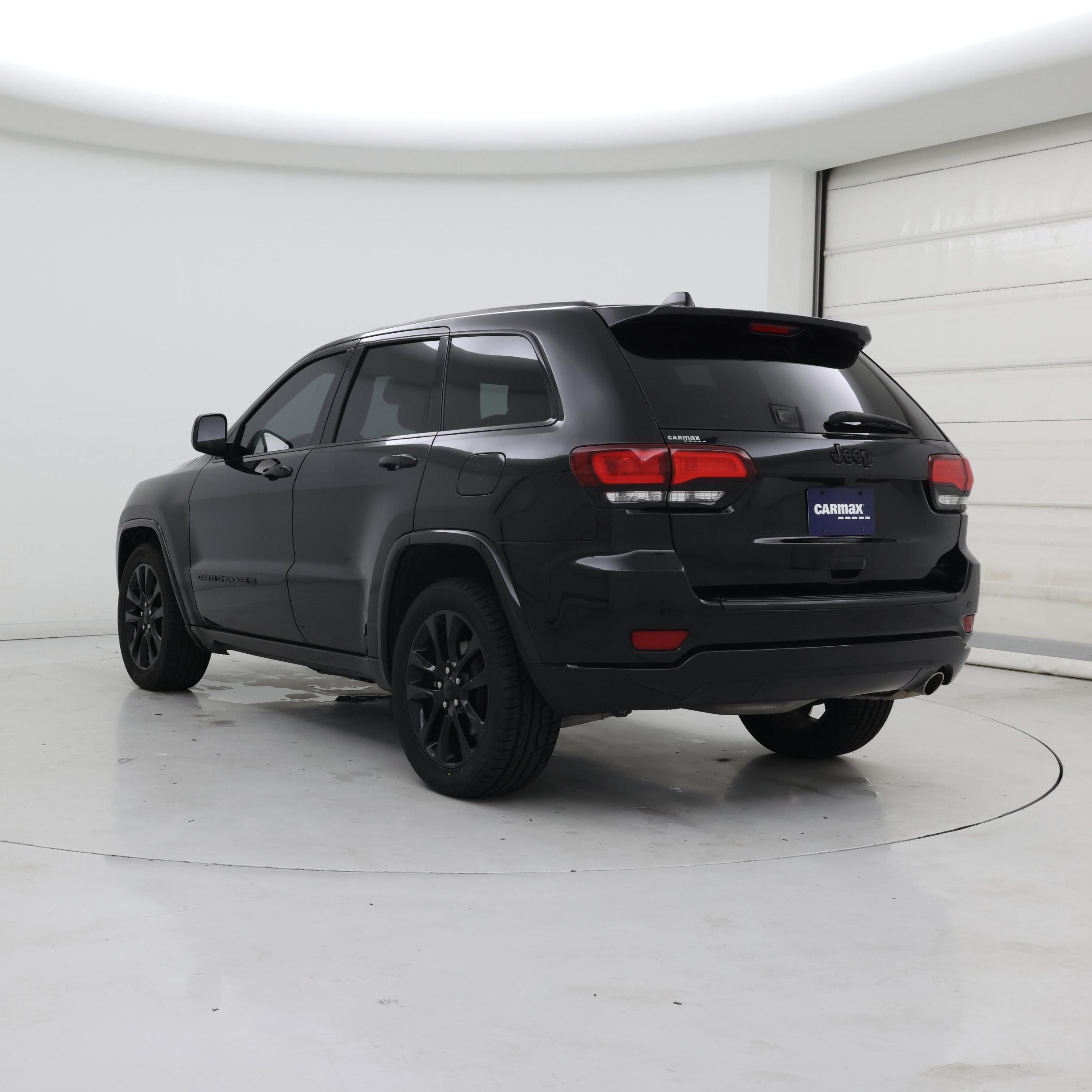 Thumbnail: 2022 Jeep Grand Cherokee - 2