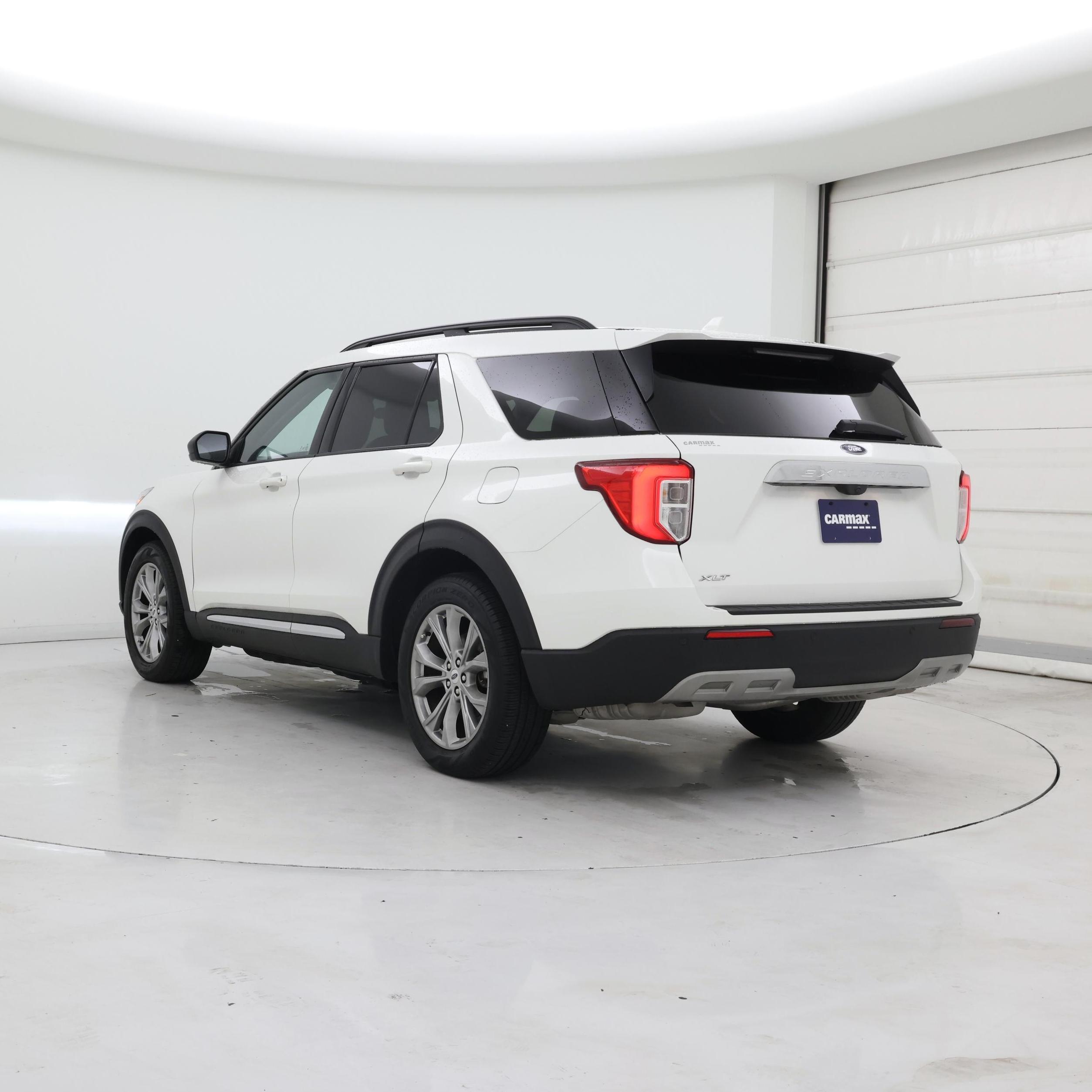 Thumbnail: 2023 Ford Explorer - 2