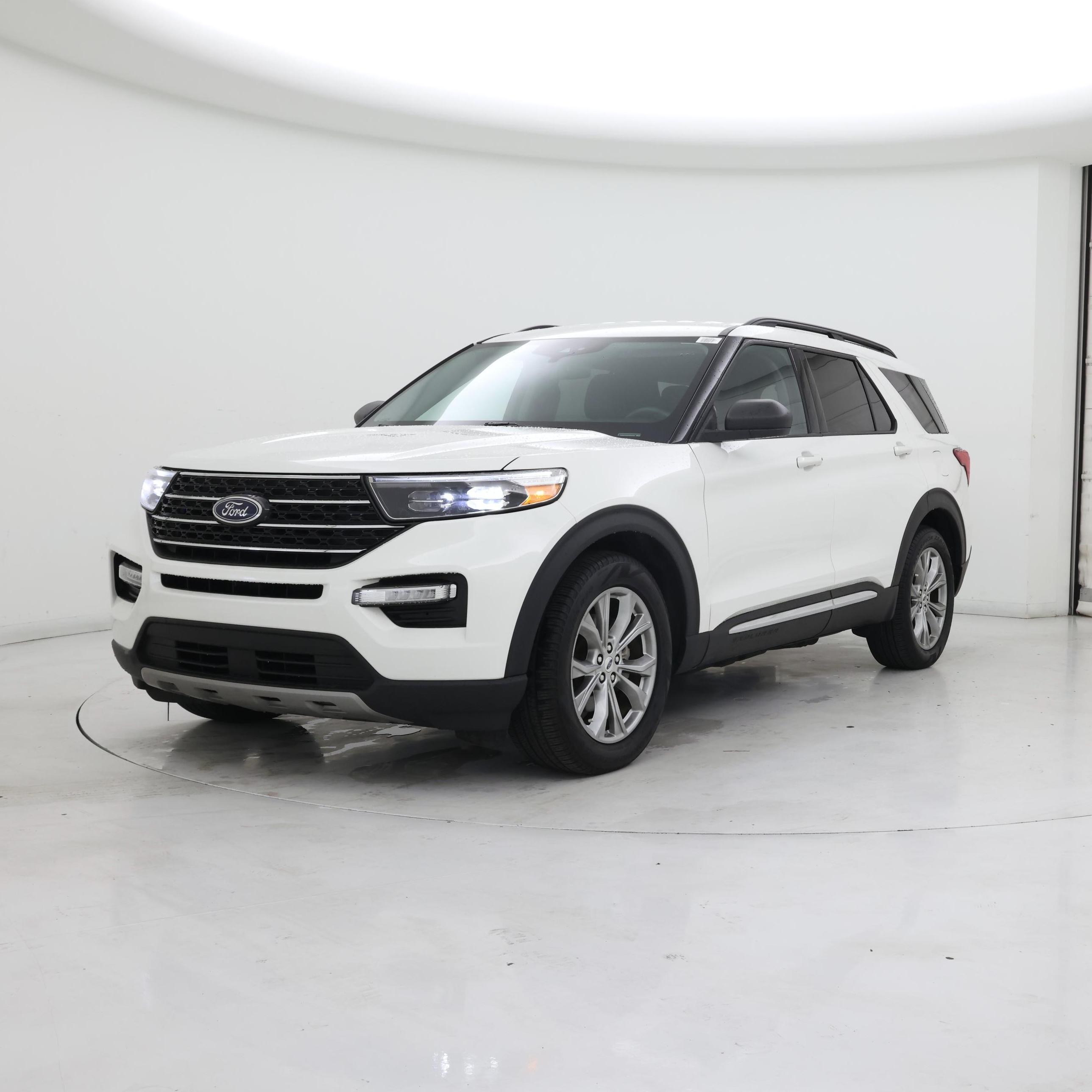 Thumbnail: 2023 Ford Explorer - 4