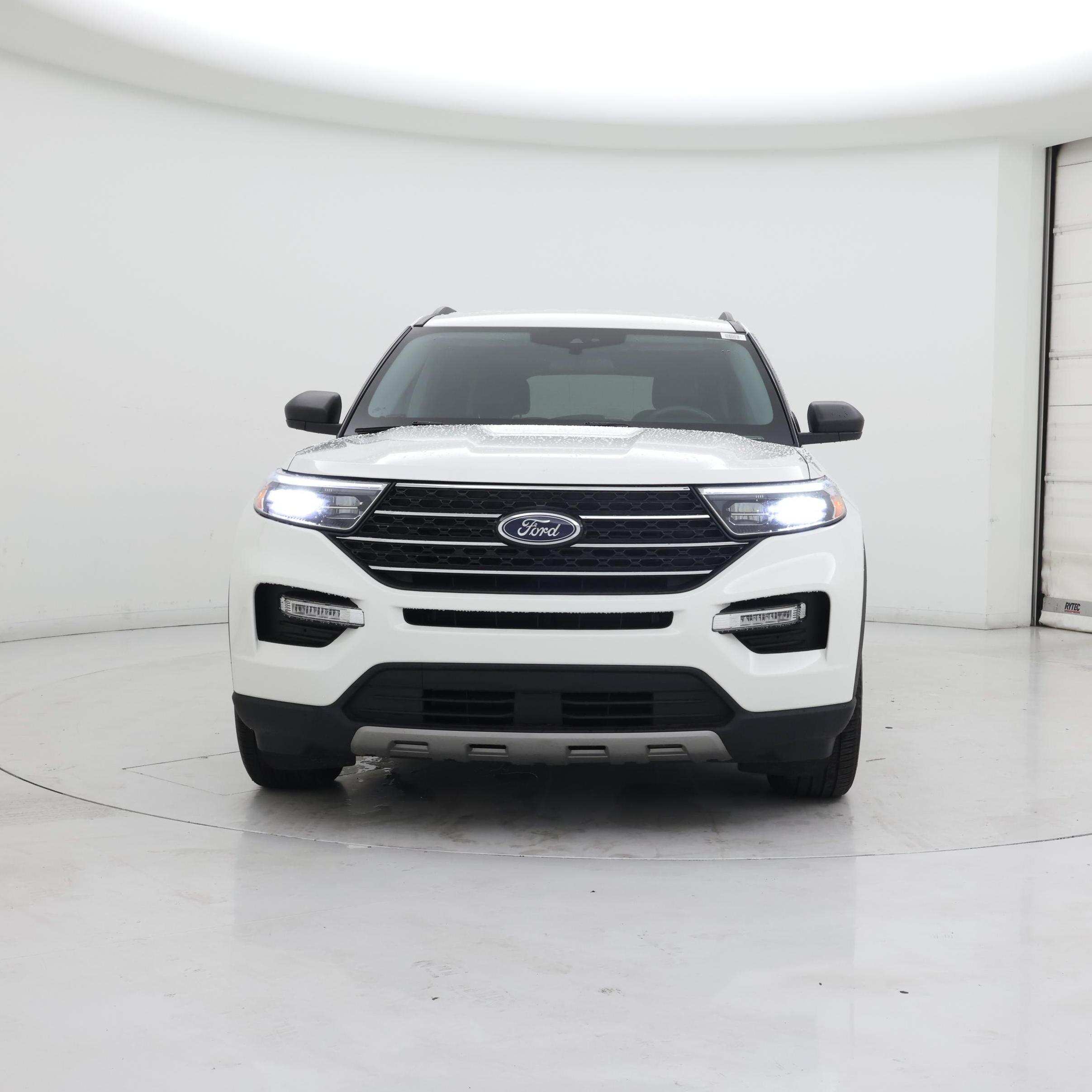 Thumbnail: 2023 Ford Explorer - 5