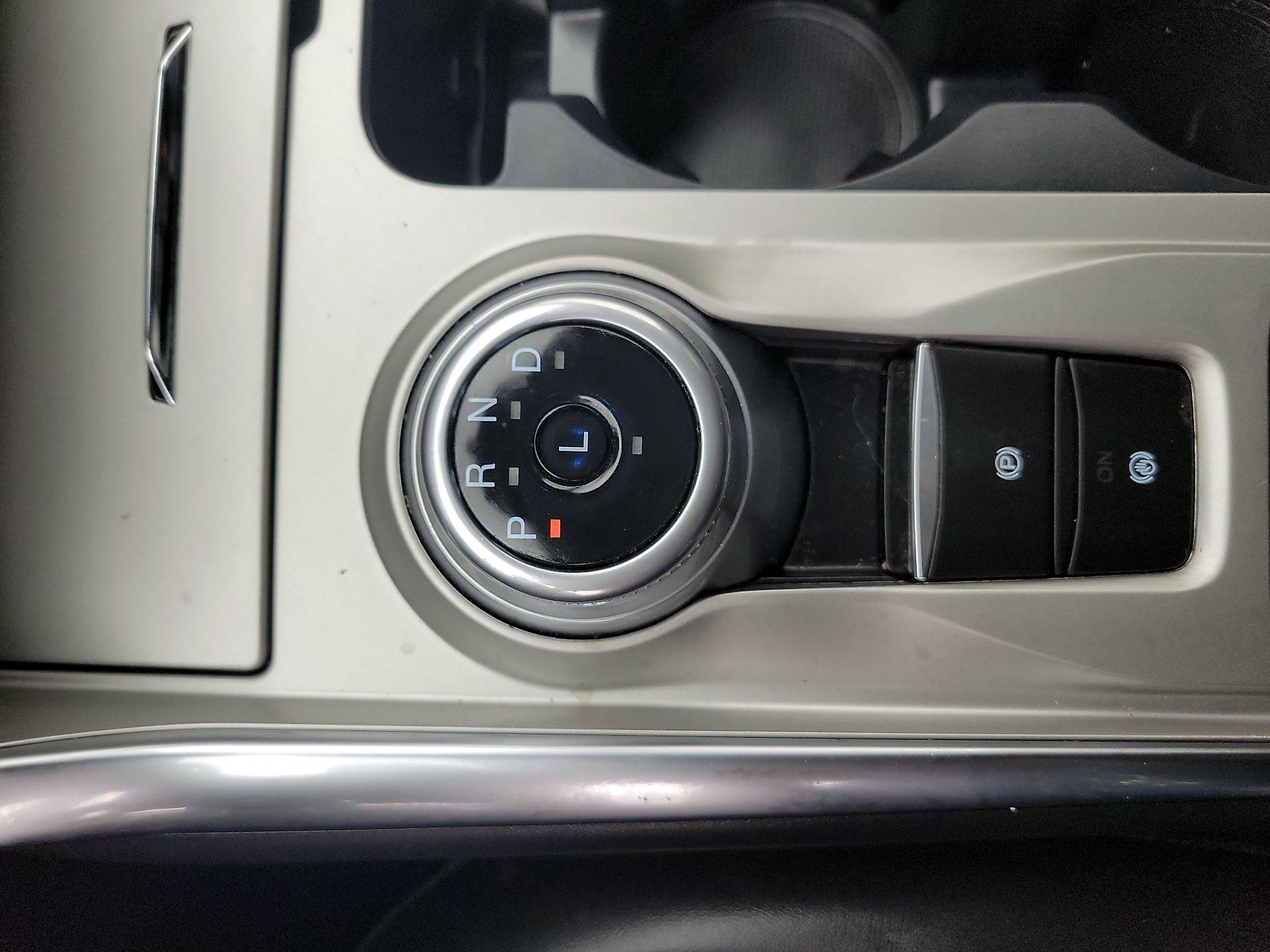 Thumbnail: 2023 Ford Explorer - 18