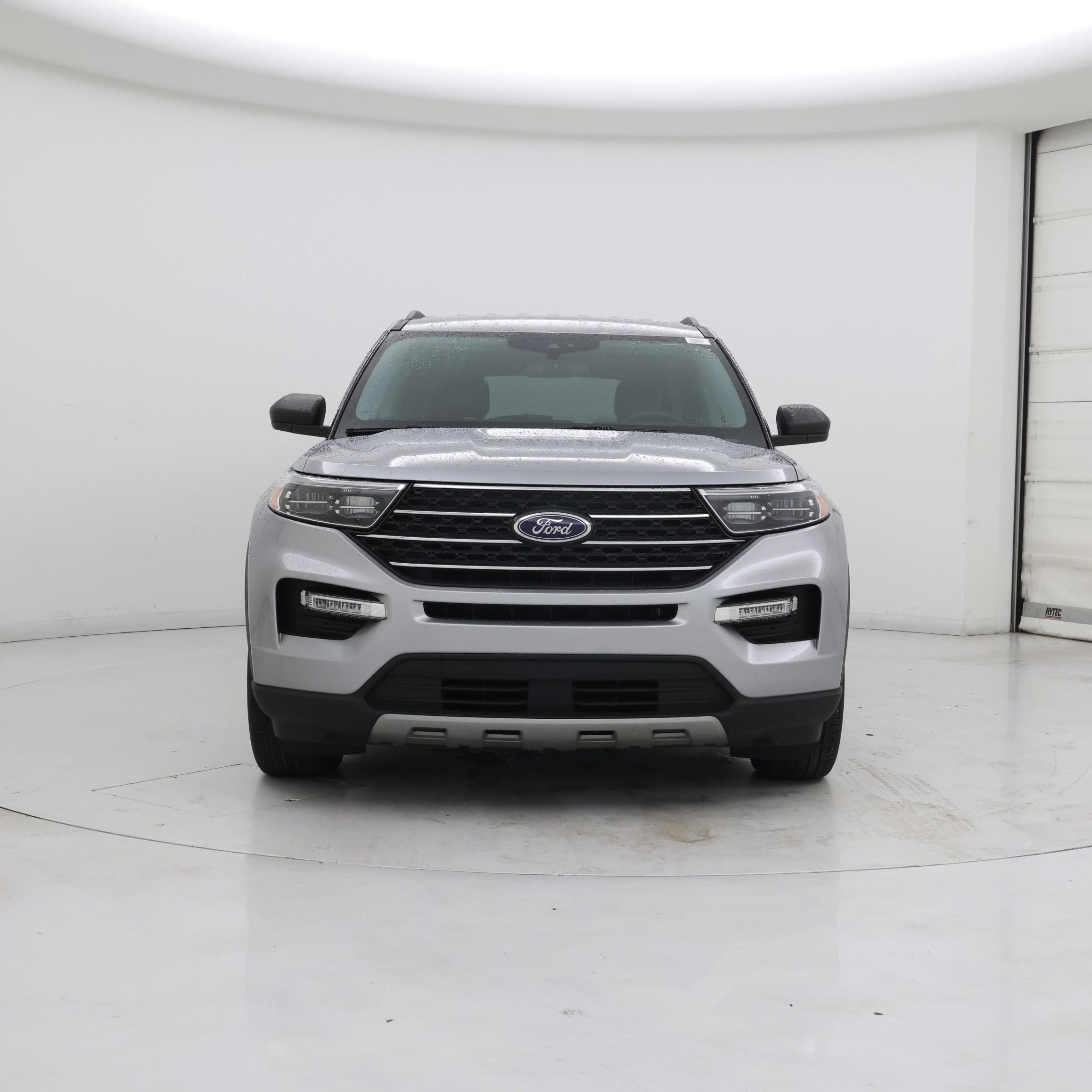 Thumbnail: 2023 Ford Explorer - 5