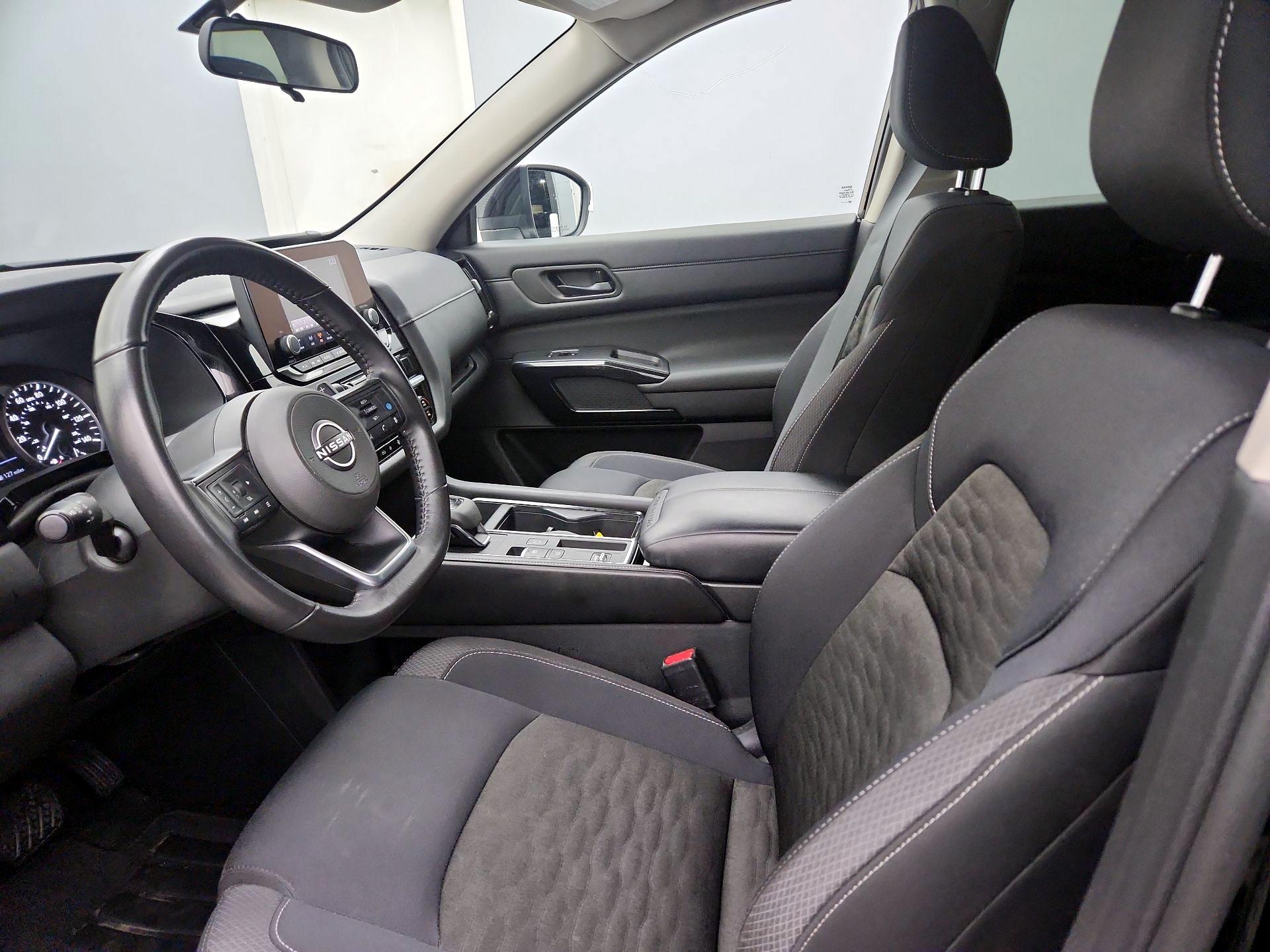 Thumbnail: 2025 Nissan Pathfinder - 11