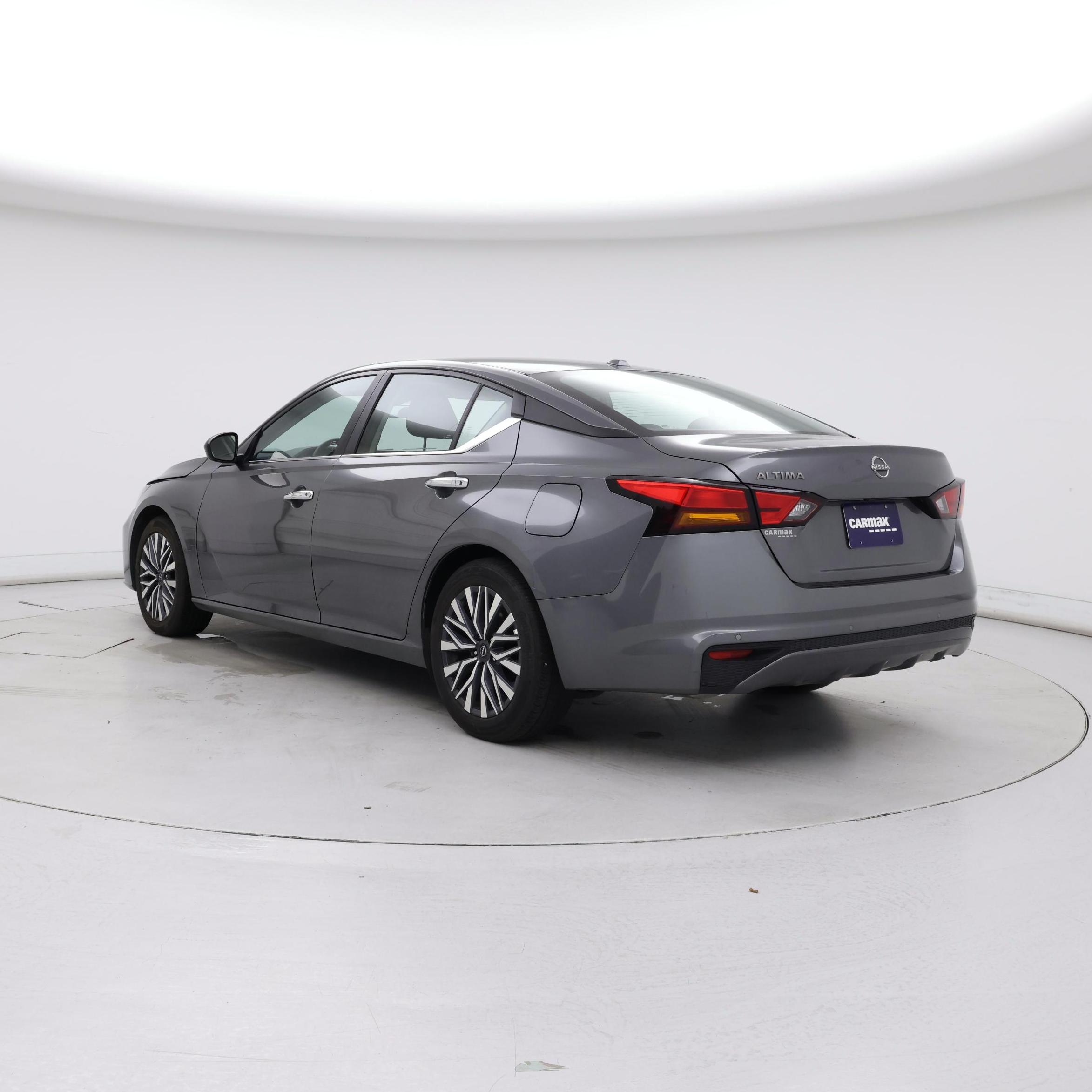 Thumbnail: 2025 Nissan Altima - 2