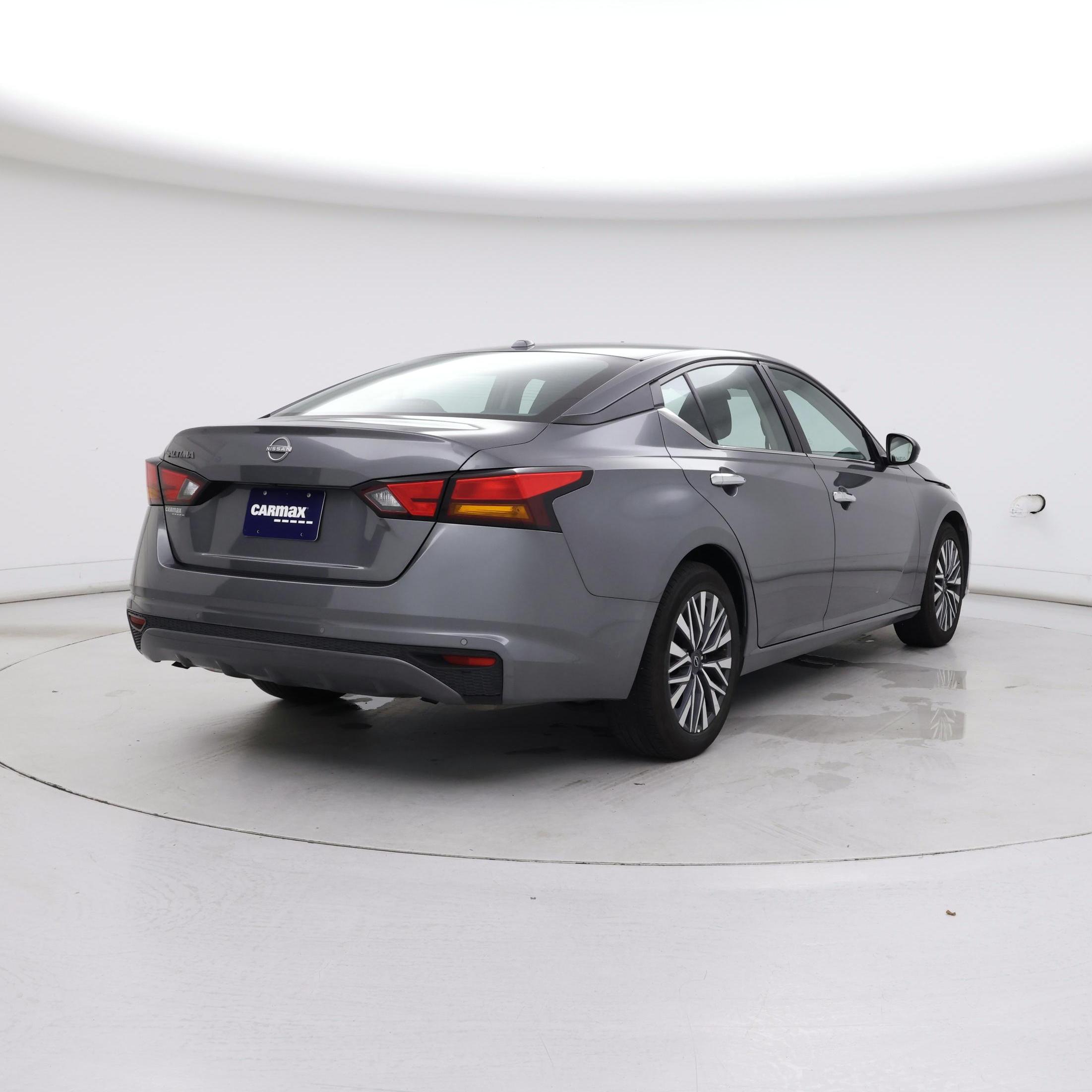 Thumbnail: 2025 Nissan Altima - 8