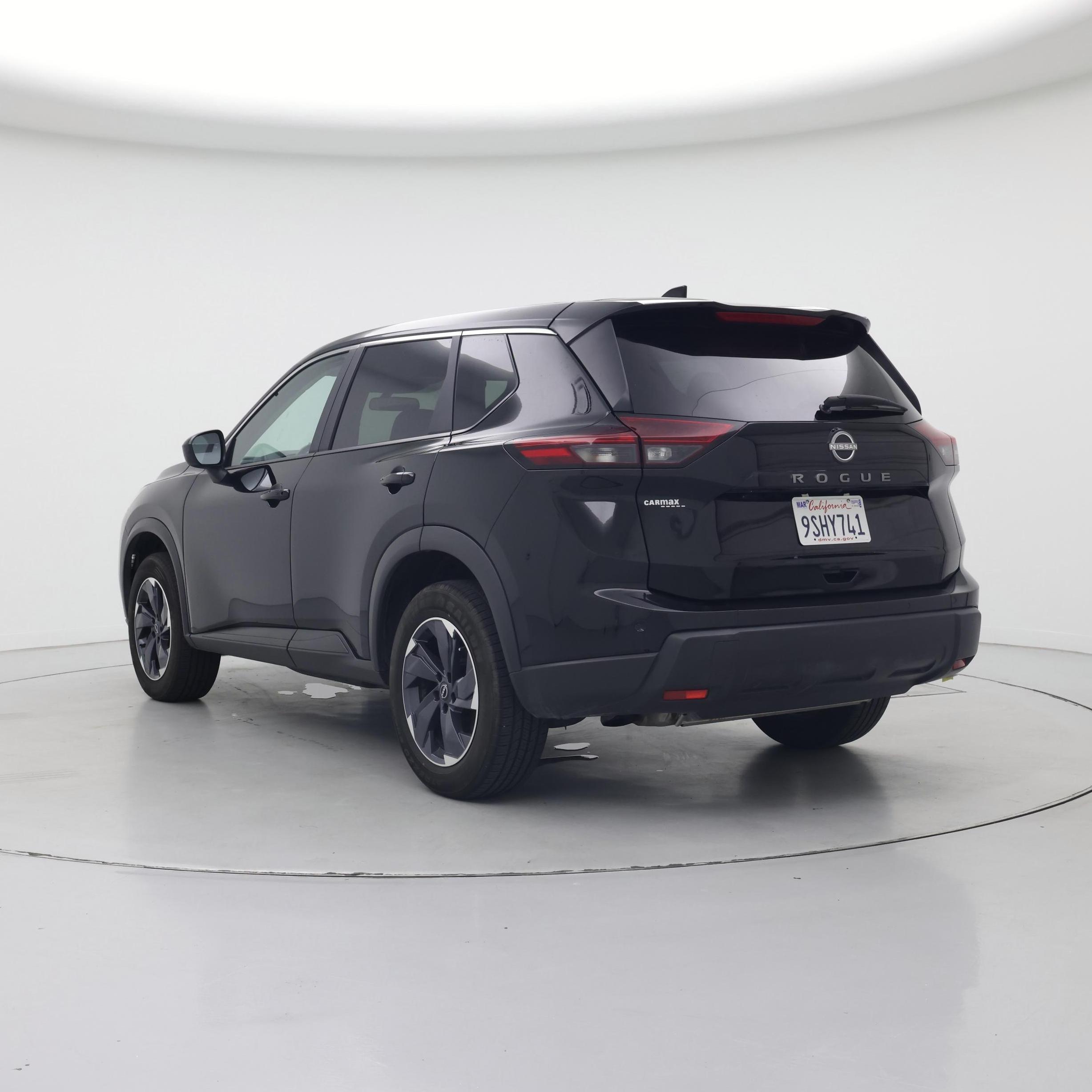 Thumbnail: 2025 Nissan Rogue - 2