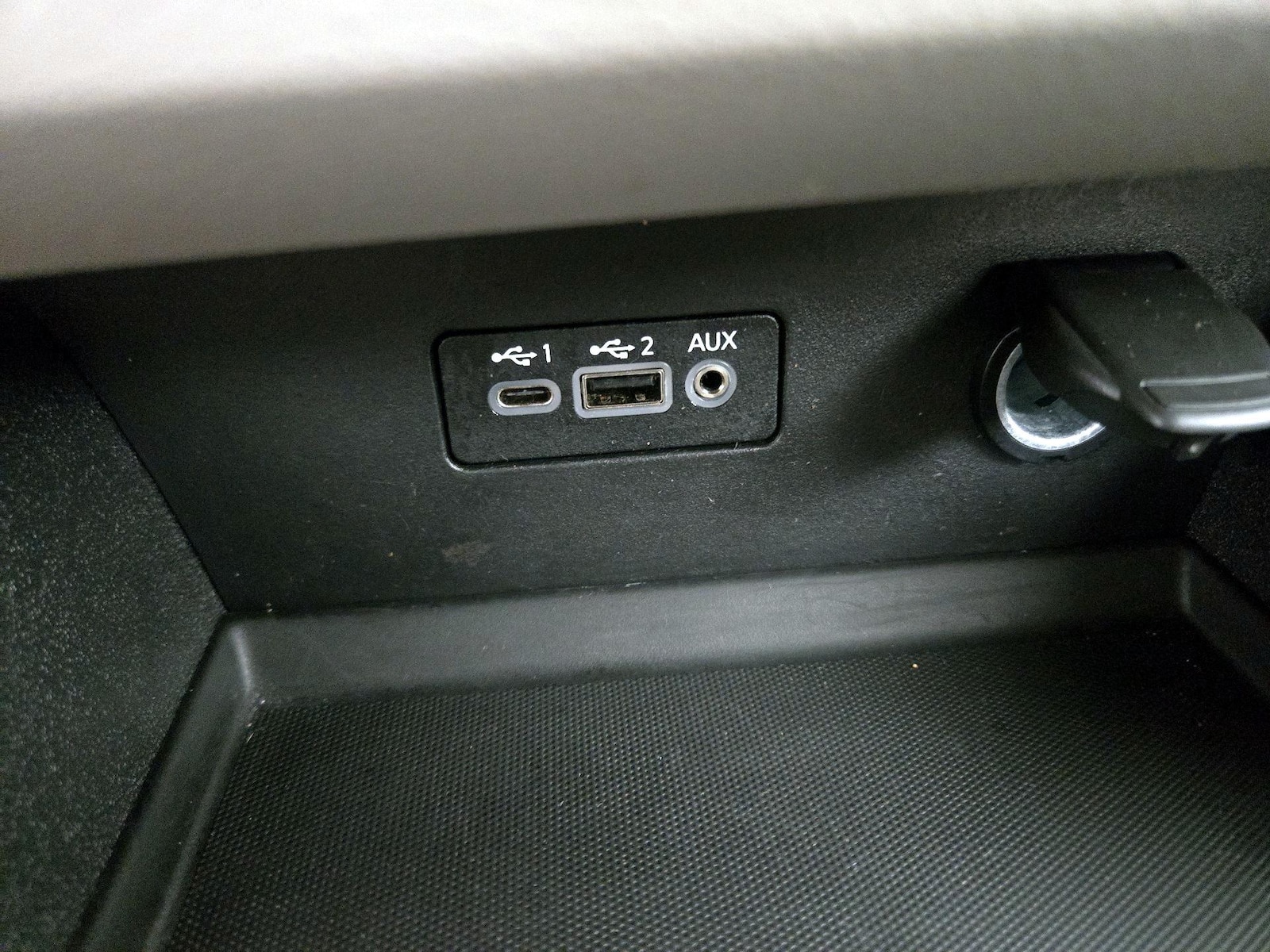 2025 Nissan Altima SV - Photo 19