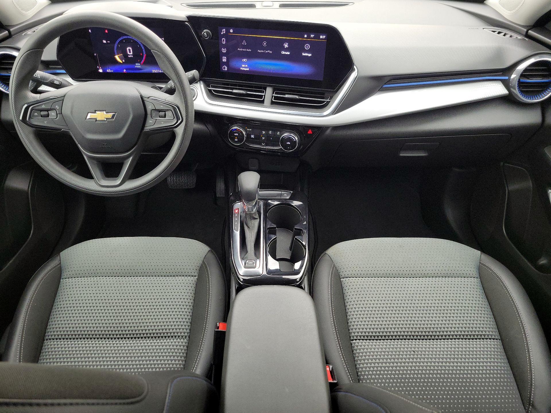 Thumbnail: 2025 Chevrolet Trax - 9