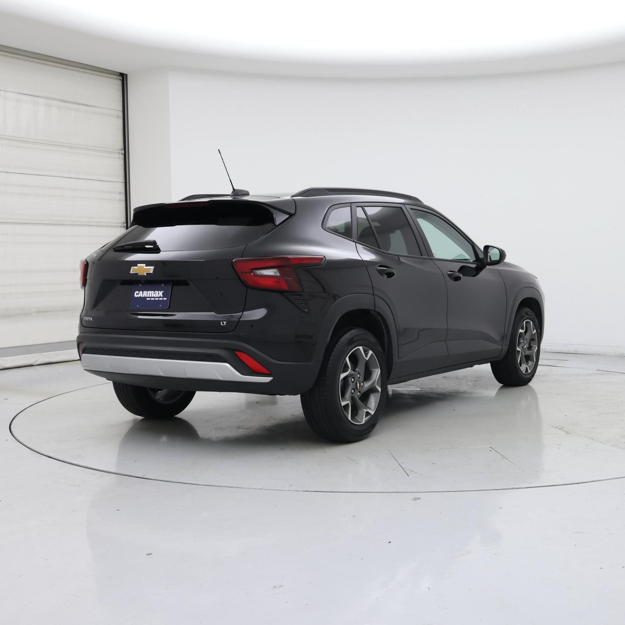 Thumbnail: 2025 Chevrolet Trax - 8