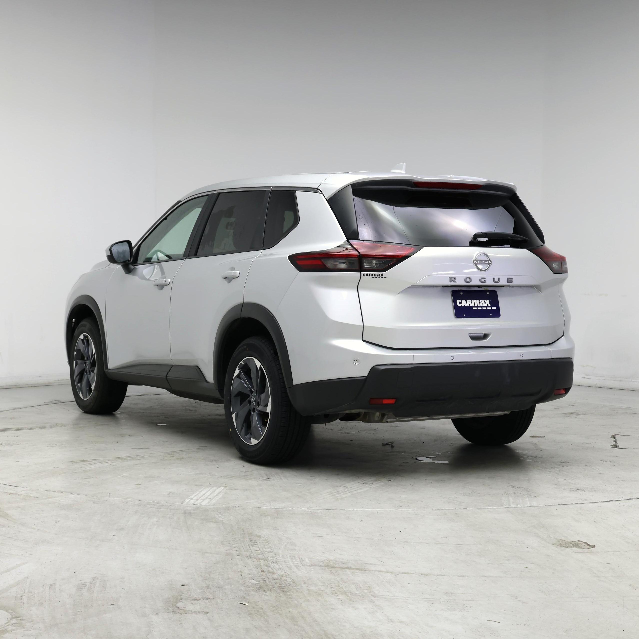 Thumbnail: 2025 Nissan Rogue - 2