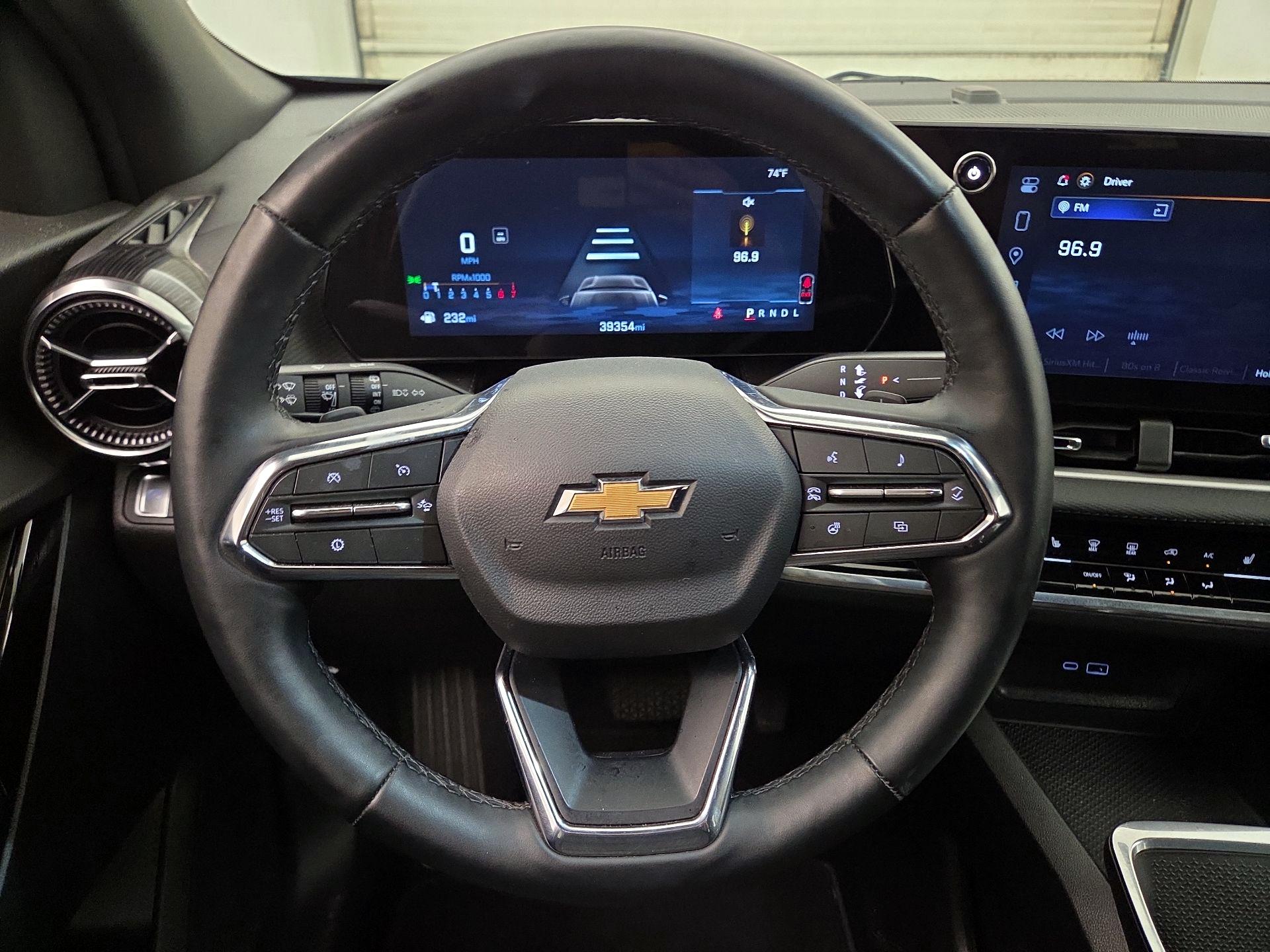 Thumbnail: 2025 Chevrolet Equinox - 10